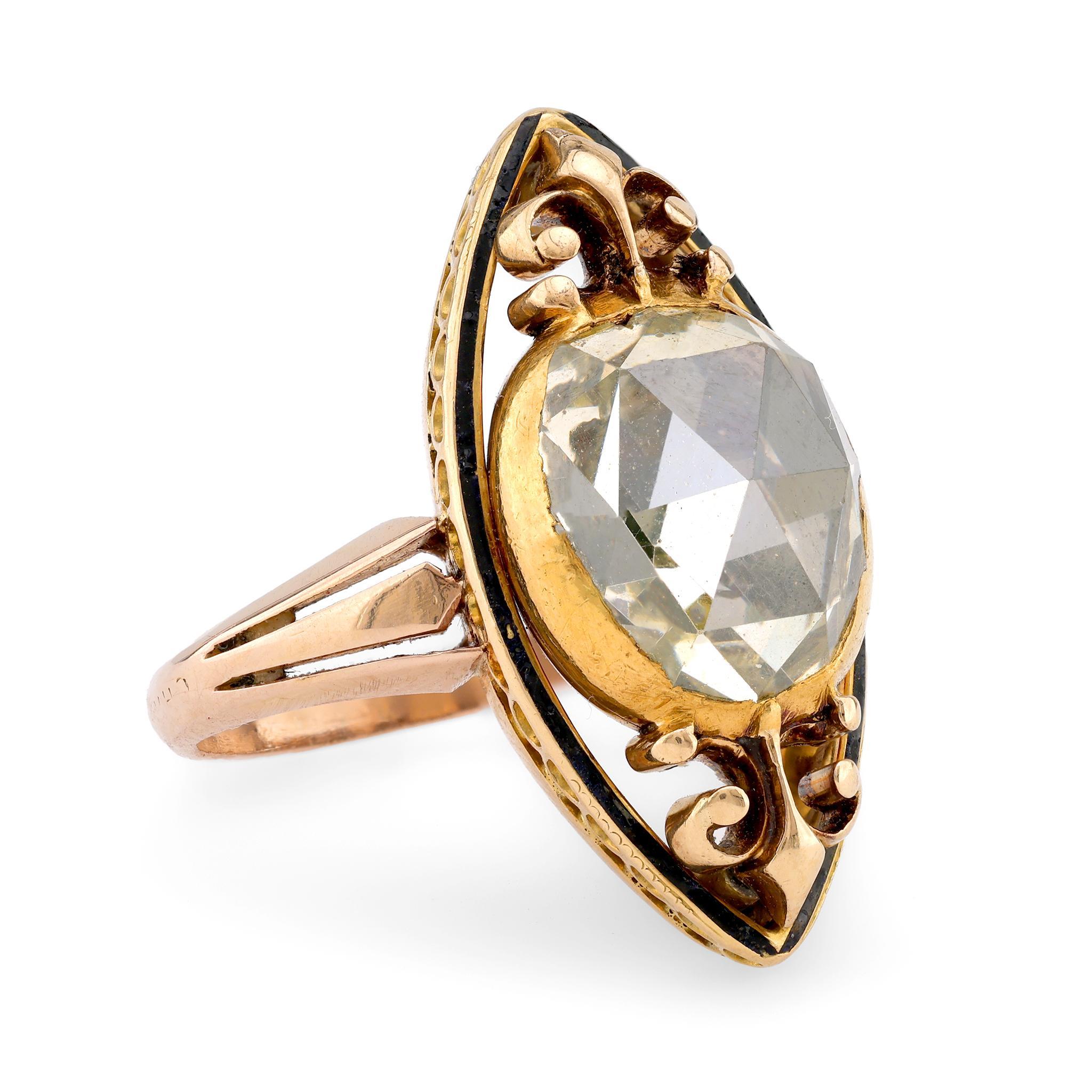 Antiker Cocktailring mit 4 Karat Diamanten im Rosenschliff aus 18 Karat Gelbgold und Emaille im Zustand „Hervorragend“ in Beverly Hills, CA