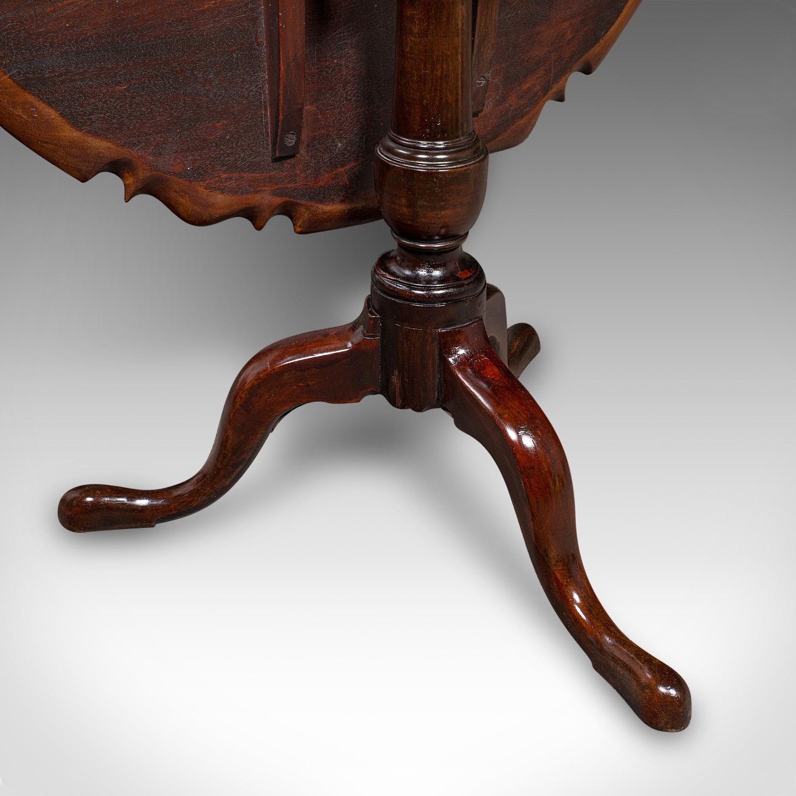 Antique 4 Seat Occasional Table, English, Walnut, Tilt Top, Pie Crust, Georgian For Sale 6