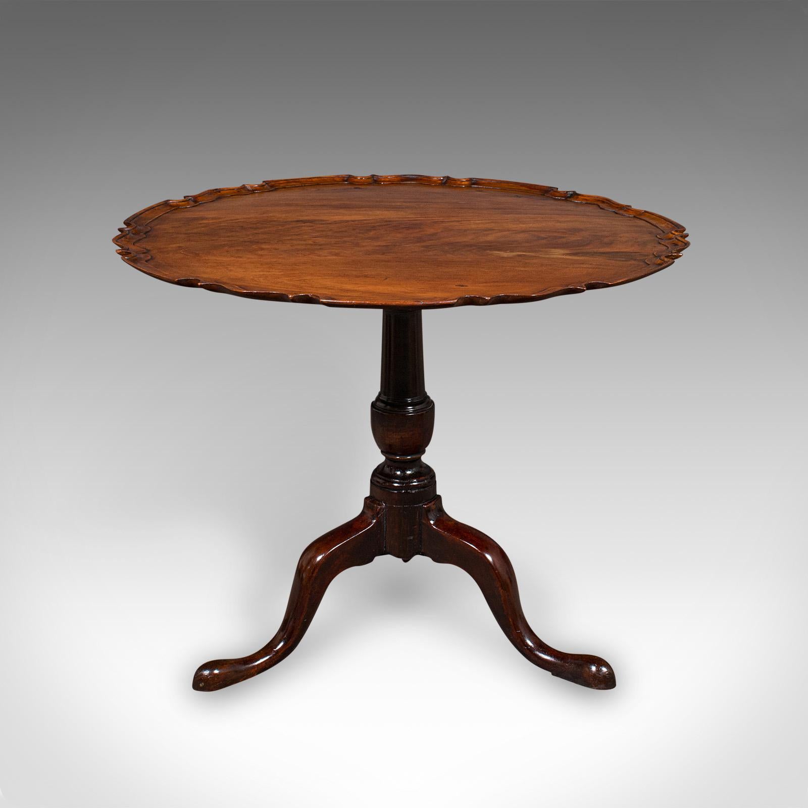 British Antique 4 Seat Occasional Table, English, Walnut, Tilt Top, Pie Crust, Georgian For Sale