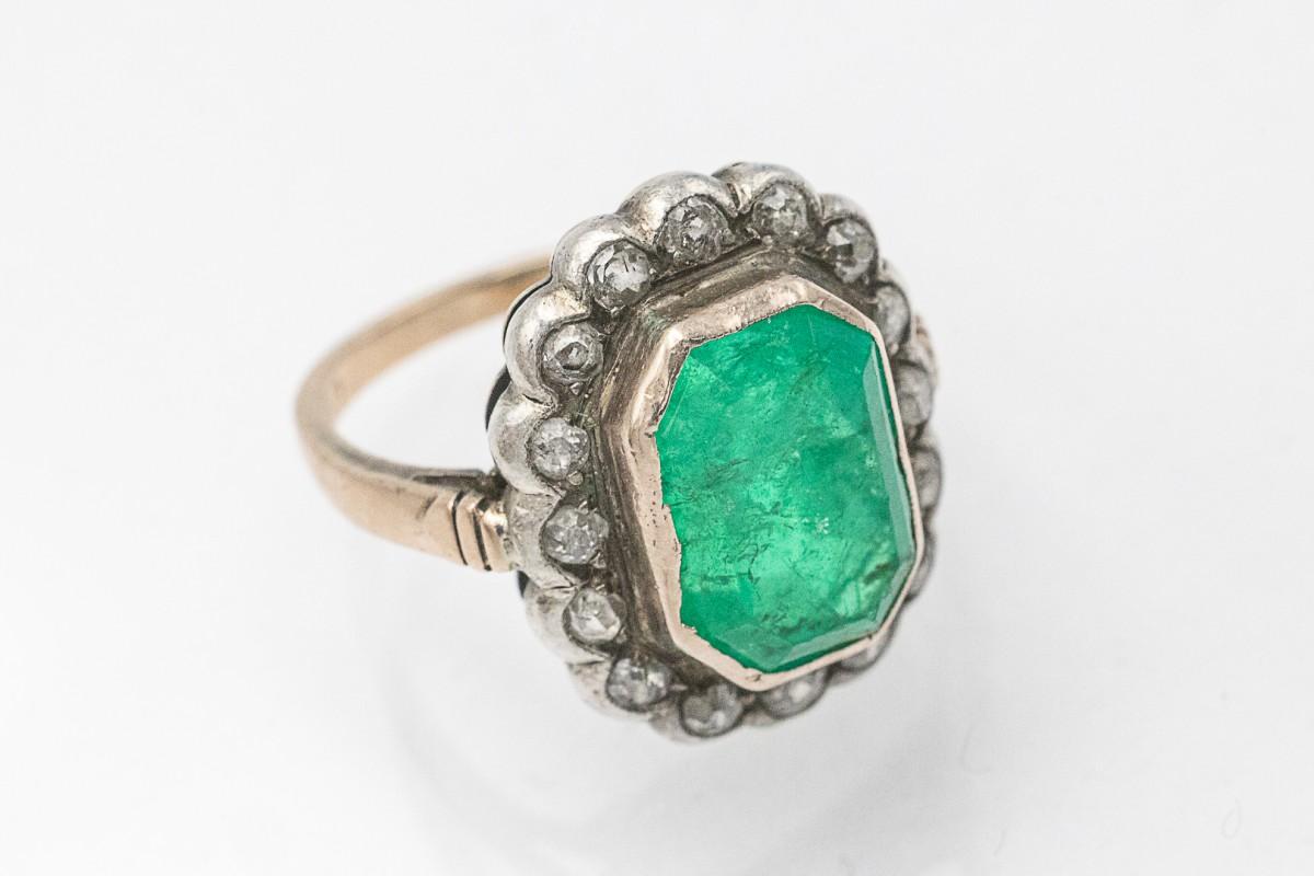 Antiker 4,00ct Smaragd- und Diamantring, Österreich, um 1900. im Zustand „Gut“ im Angebot in Chorzów, PL