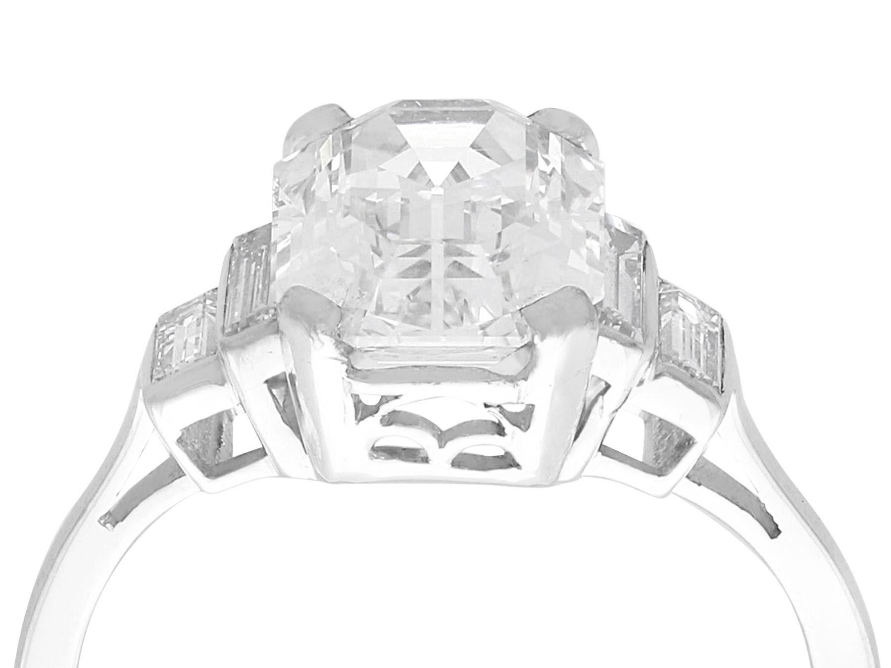 Art Deco 4.02 Carat Diamond and Platinum Solitaire Ring For Sale 2