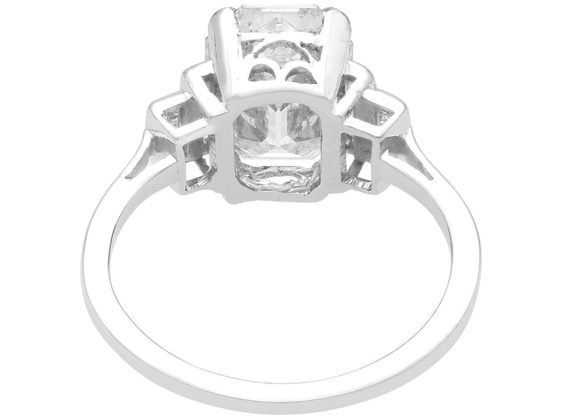 Art Deco 4.02 Carat Diamond and Platinum Solitaire Ring For Sale 5