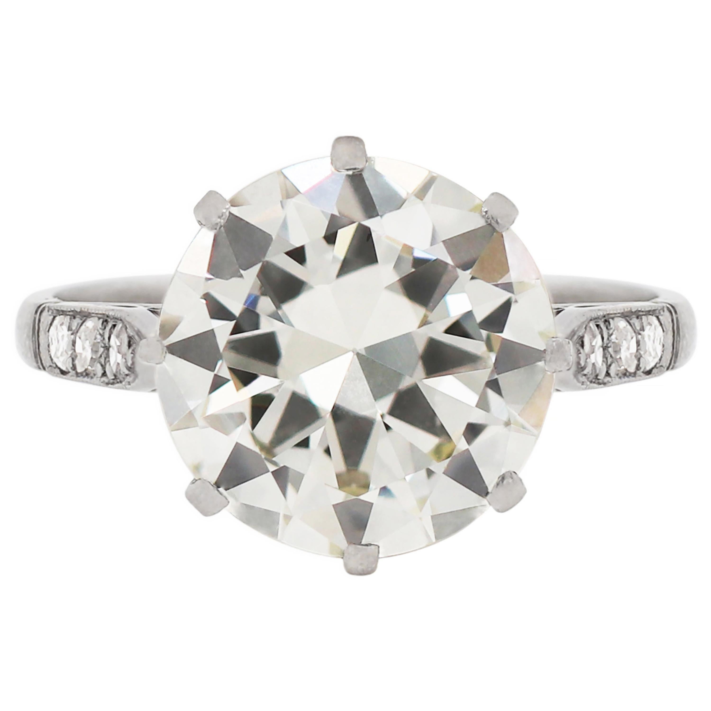 Antique 4.11 Carat Old Cut Diamond Engagement Ring, circa 1915