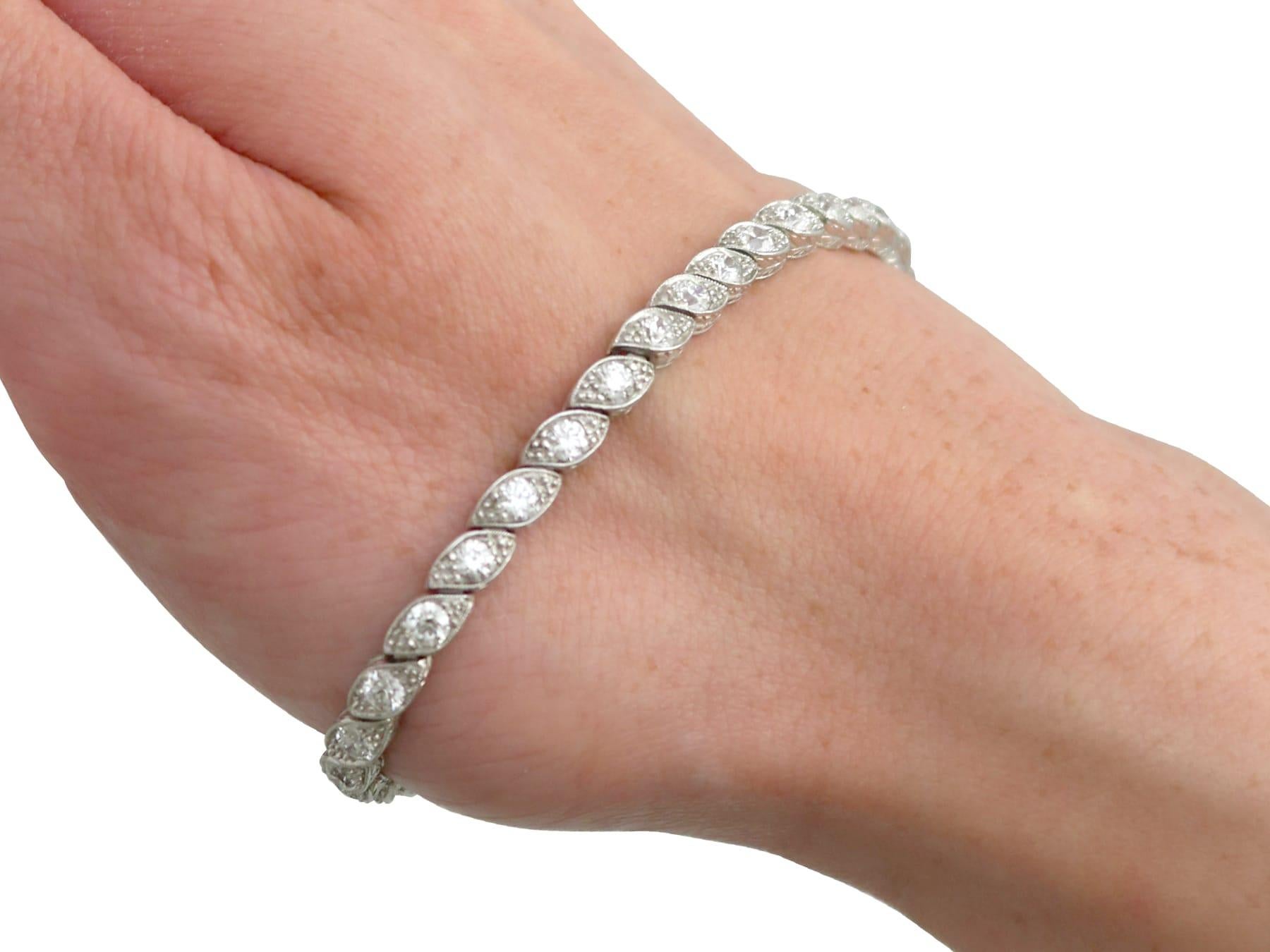 Antique 4.20Ct Diamond and Platinum Bracelet Circa 1915 For Sale 7