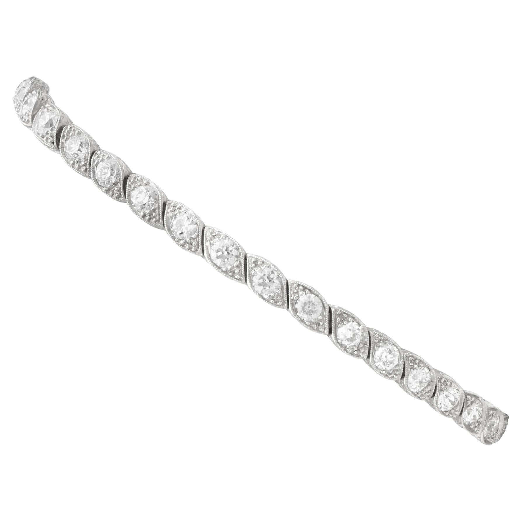 Antique 4.20Ct Diamond and Platinum Bracelet Circa 1915 For Sale