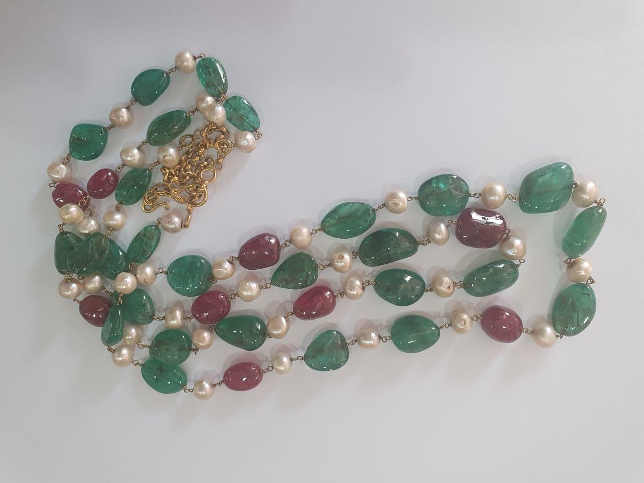 Antique 421 carats emerald ruby antique Pearls gold necklace, 50-100 year old In Good Condition For Sale In Yorba Linda, CA