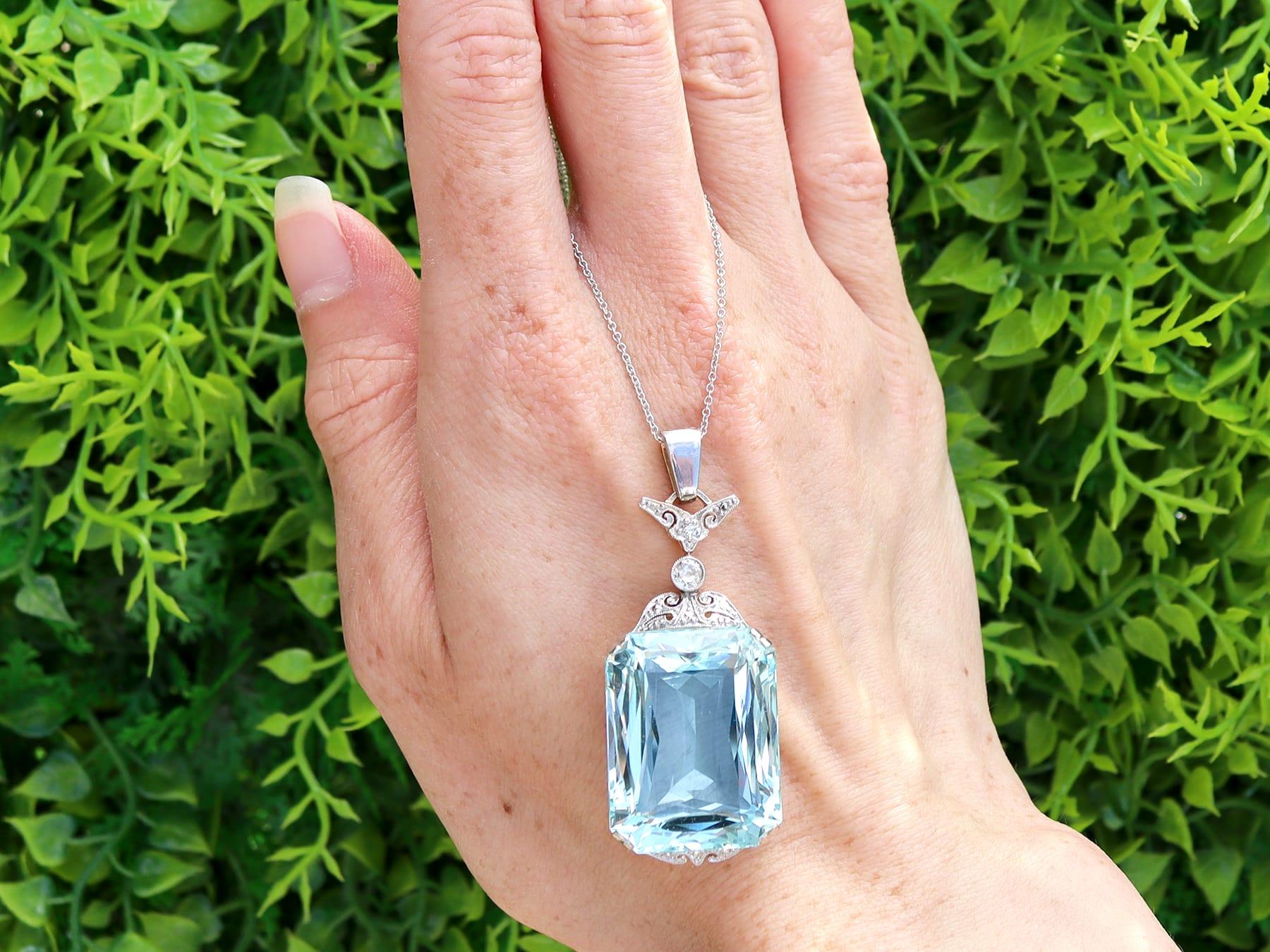 Antique 42.68Ct Aquamarine and 0.16Ct Diamond 12k Yellow Gold Pendant Circa 1935 In Excellent Condition For Sale In Jesmond, Newcastle Upon Tyne