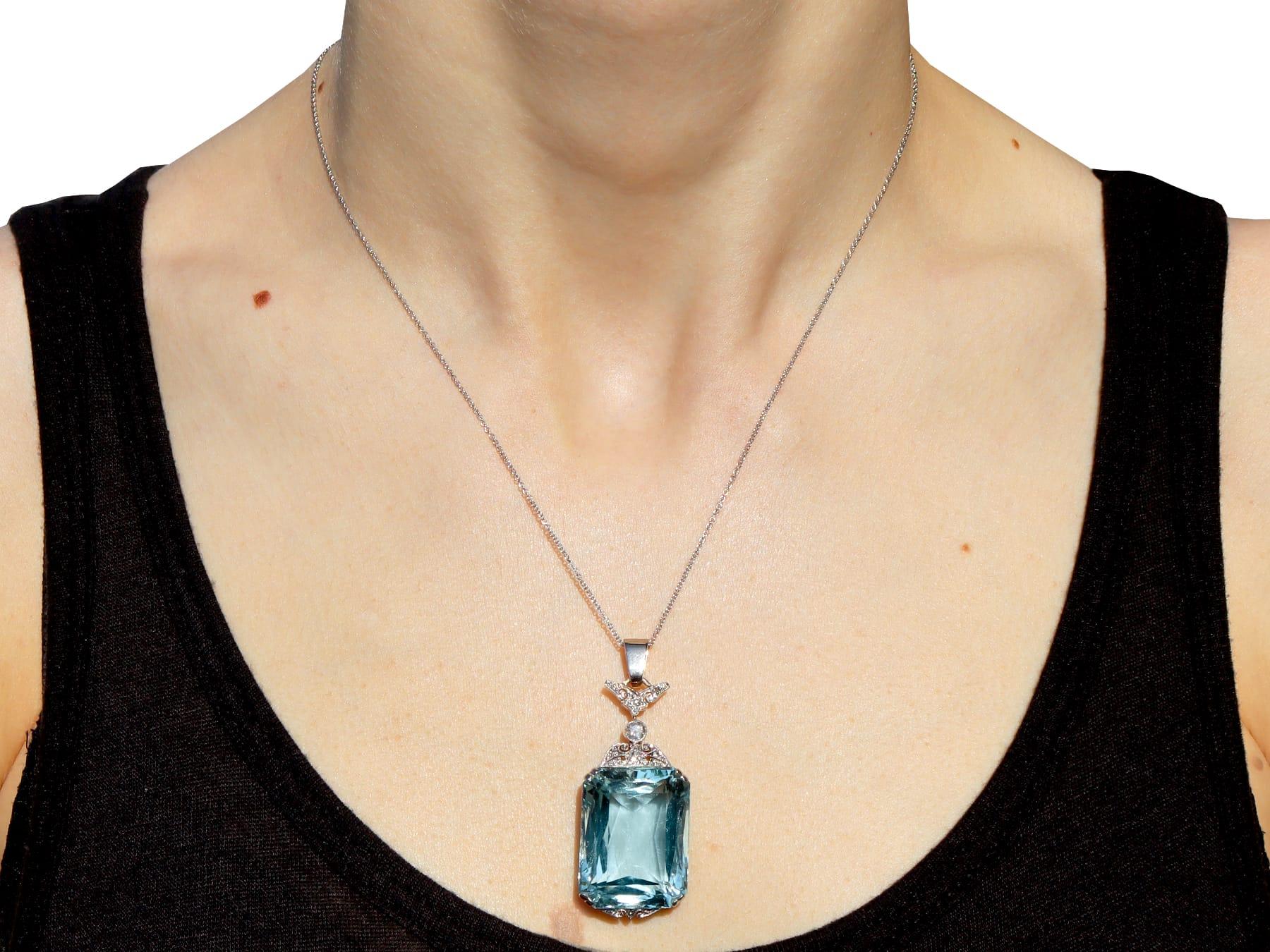 Antique 42.68Ct Aquamarine and 0.16Ct Diamond 12k Yellow Gold Pendant Circa 1935 For Sale 4