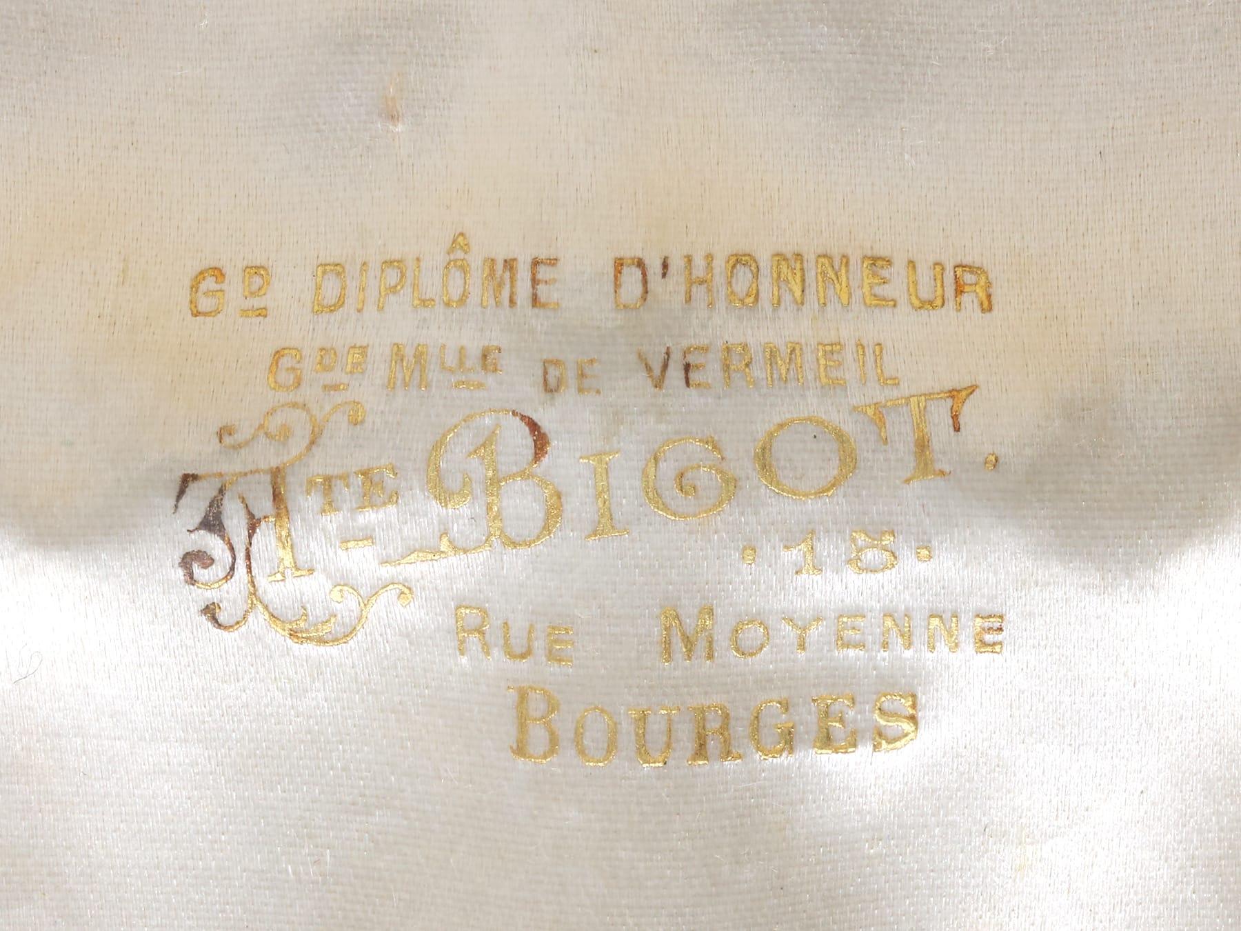 Antico ciondolo/spilla in oro giallo 15k e diamanti da 4,27 carati Circa 1910 in vendita 8