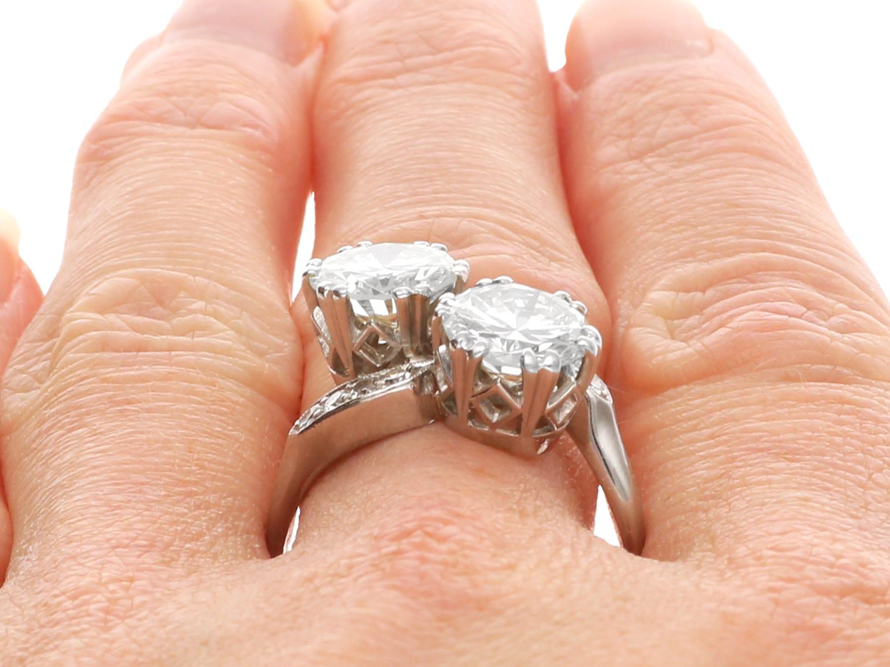 Antico anello a tortiglione in platino e diamanti da 4,27 carati Circa 1930 in vendita 7