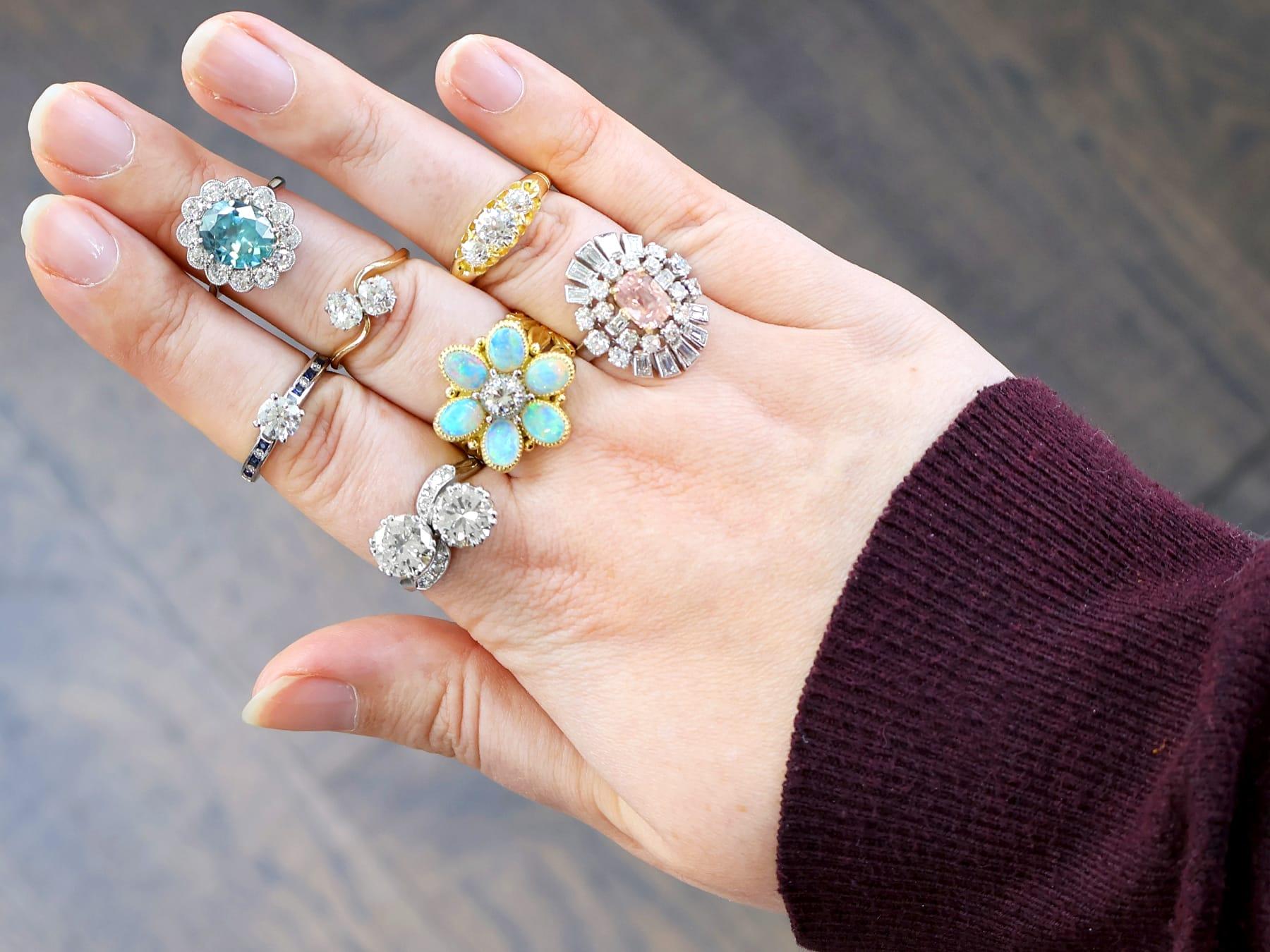 da uomo o donna Antico anello a tortiglione in platino e diamanti da 4,27 carati Circa 1930 in vendita