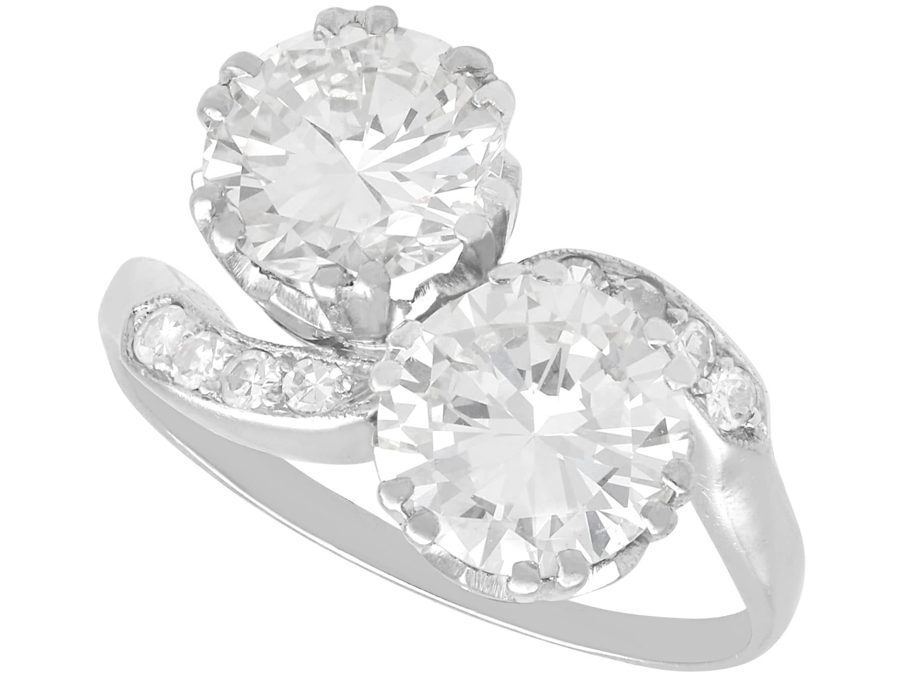 Ancienne bague torsadée en platine et diamant de 4,27 carats Circa 1930