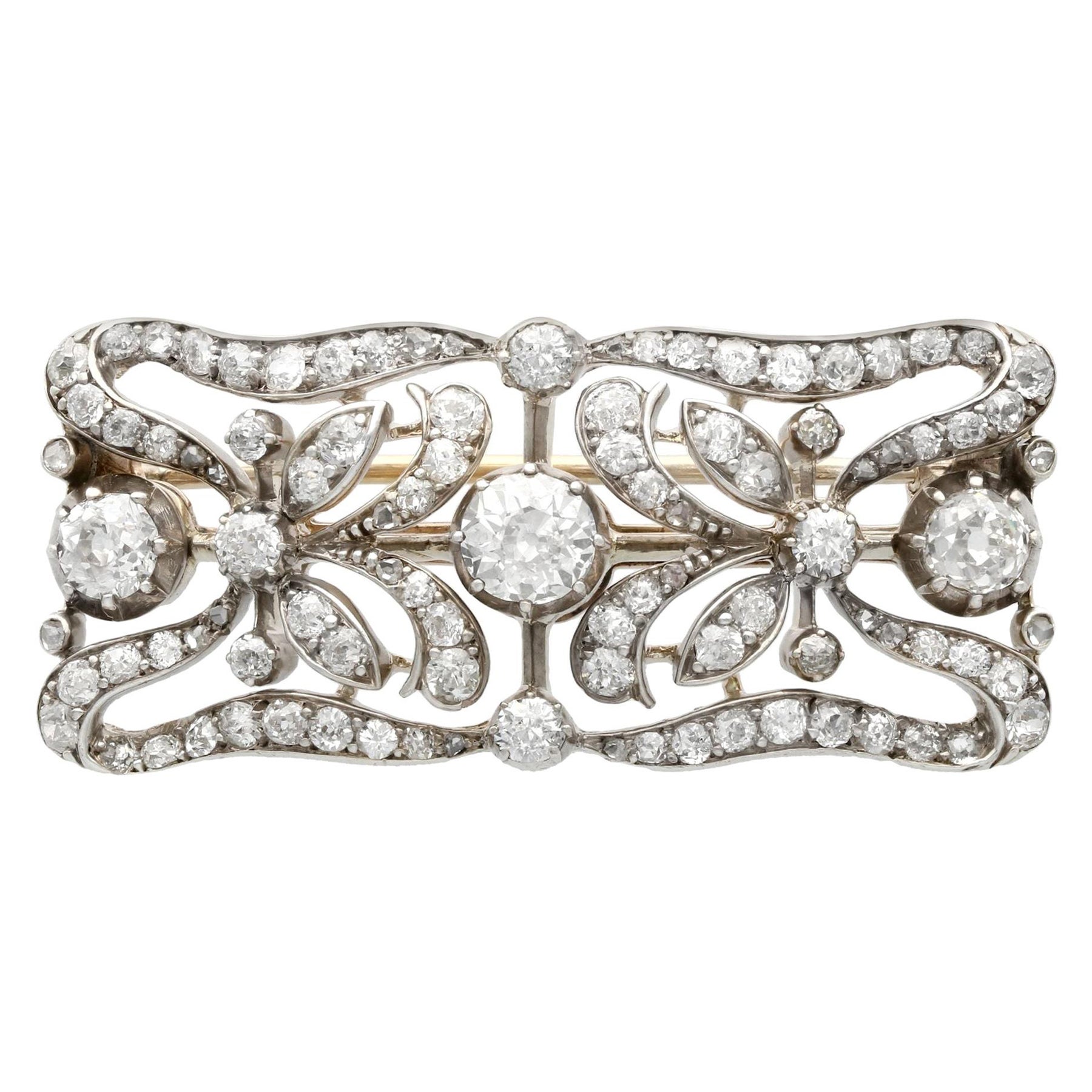 Broche ancienne en or jaune et diamants de 4,30 carats, c. 1900