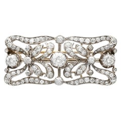 Antiguo broche de oro amarillo y diamantes de 4,30 quilates, circa 1900