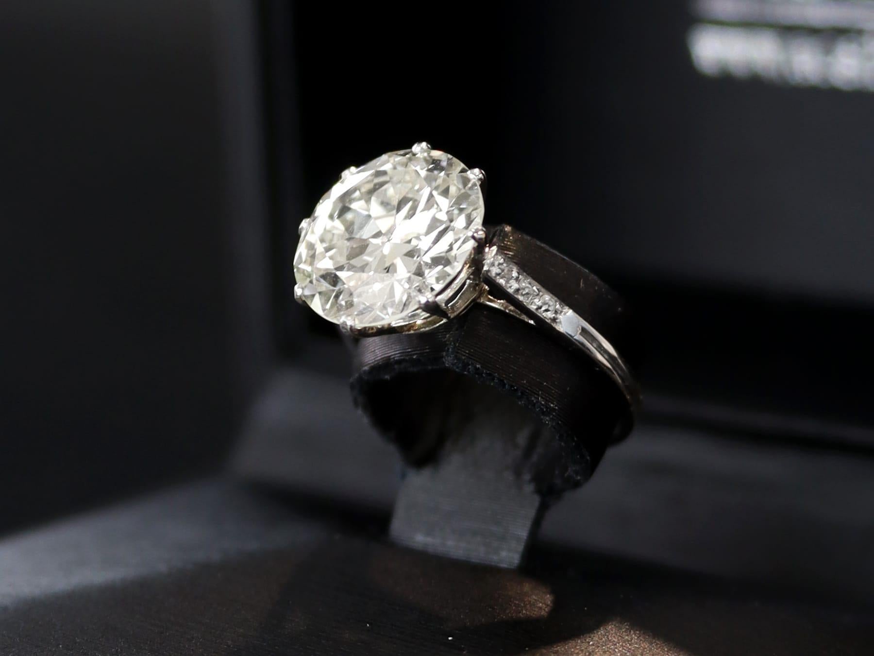 4.33 carat diamond ring