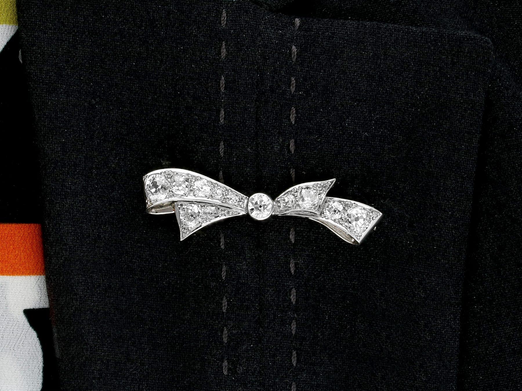 Antique 4.45ct Diamond and Platinum Bow Brooch For Sale 3