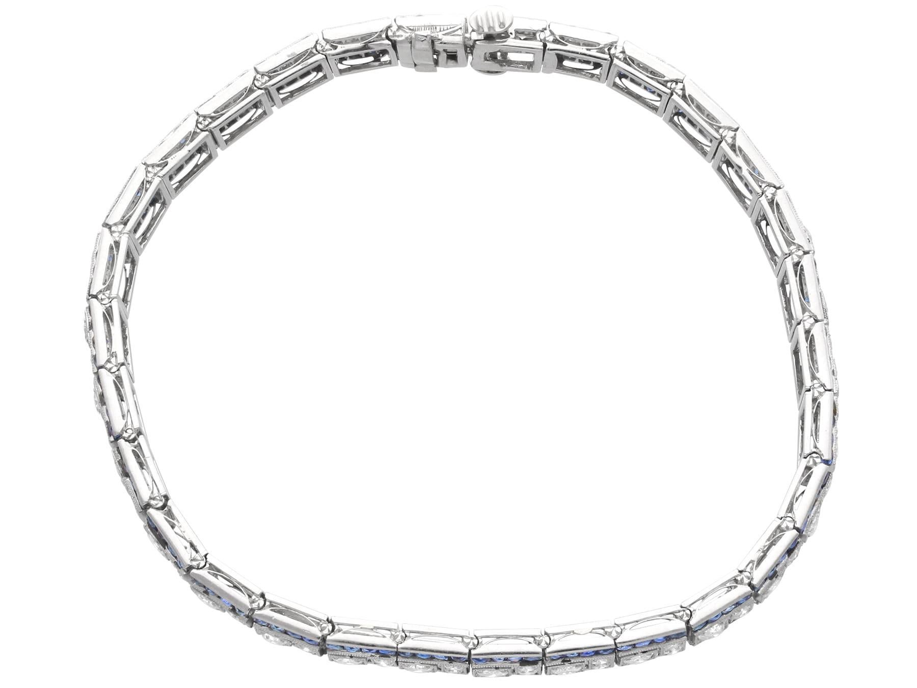 Bracelet ancien 4.48 Carat Sapphire 4.35 Carat Diamond Platinum Line Circa 1920 en vente 5