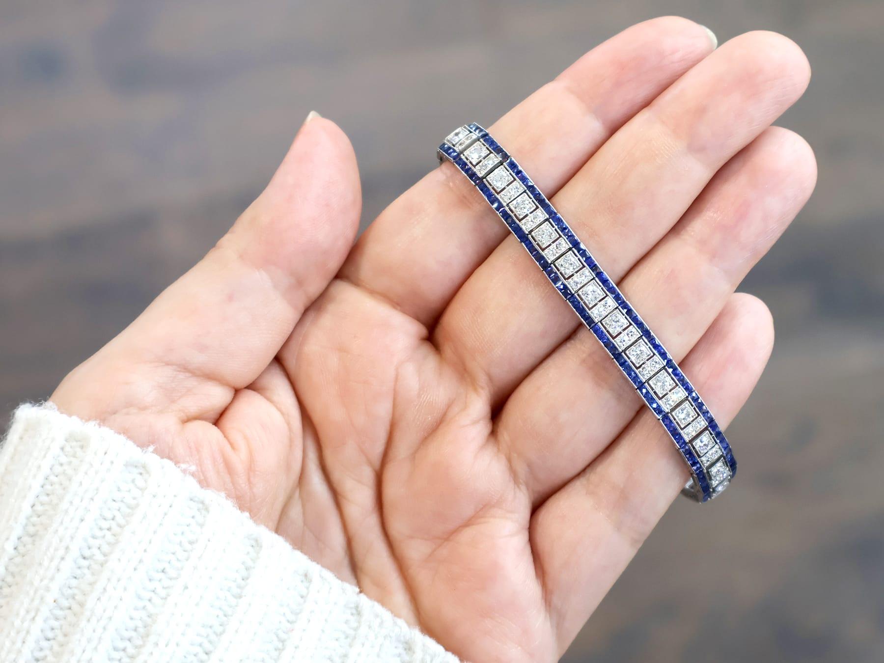 Bracelet ancien 4.48 Carat Sapphire 4.35 Carat Diamond Platinum Line Circa 1920 en vente 4