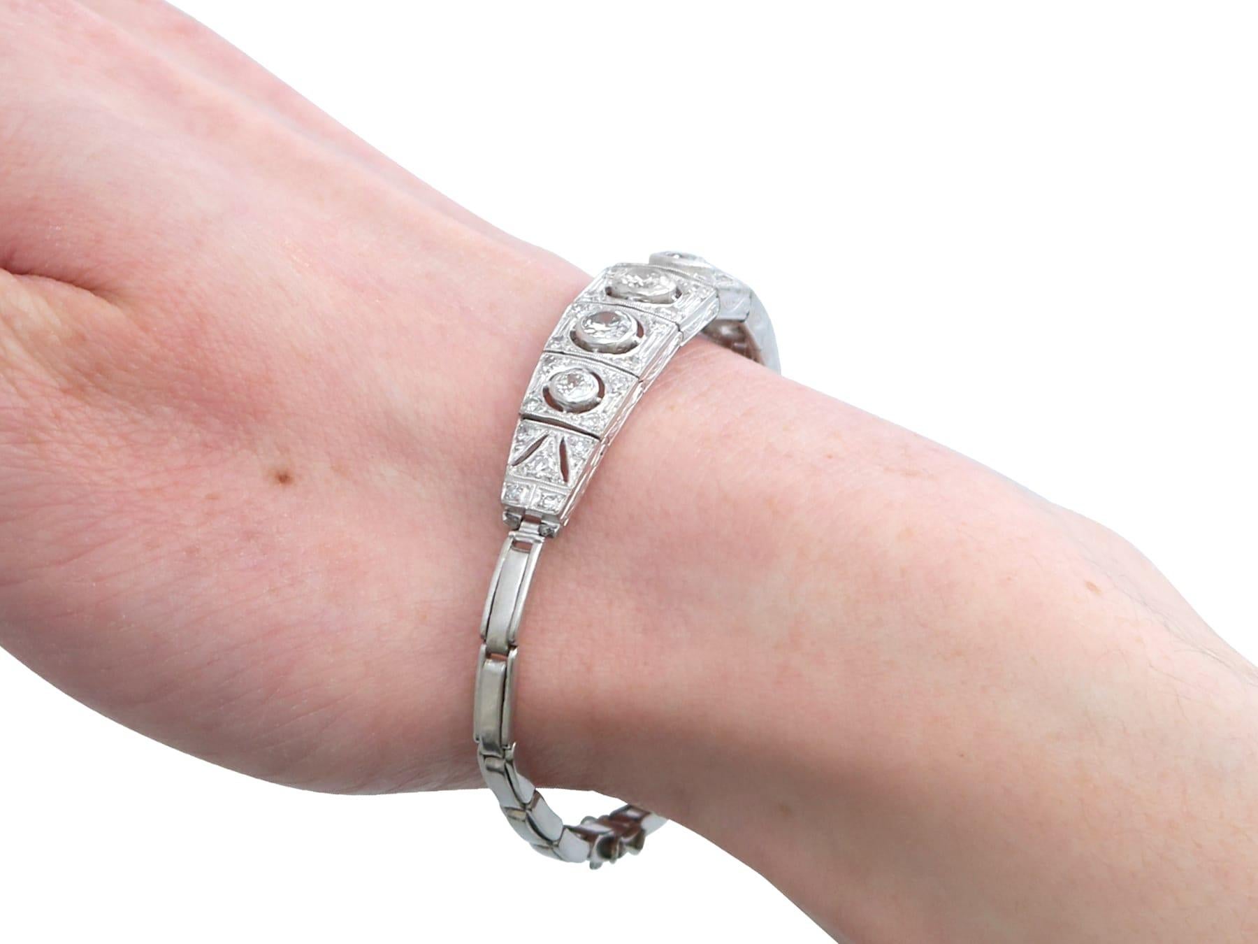 Antique 4.51 Carat Diamond, 18k White Gold and Platinum Bracelet Circa 1930 For Sale 8