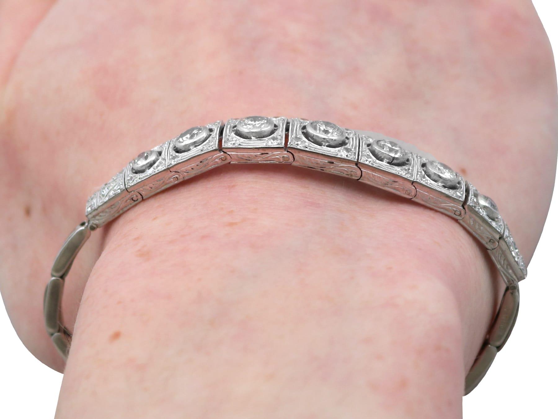 Antique 4.51 Carat Diamond, 18k White Gold and Platinum Bracelet Circa 1930 For Sale 9