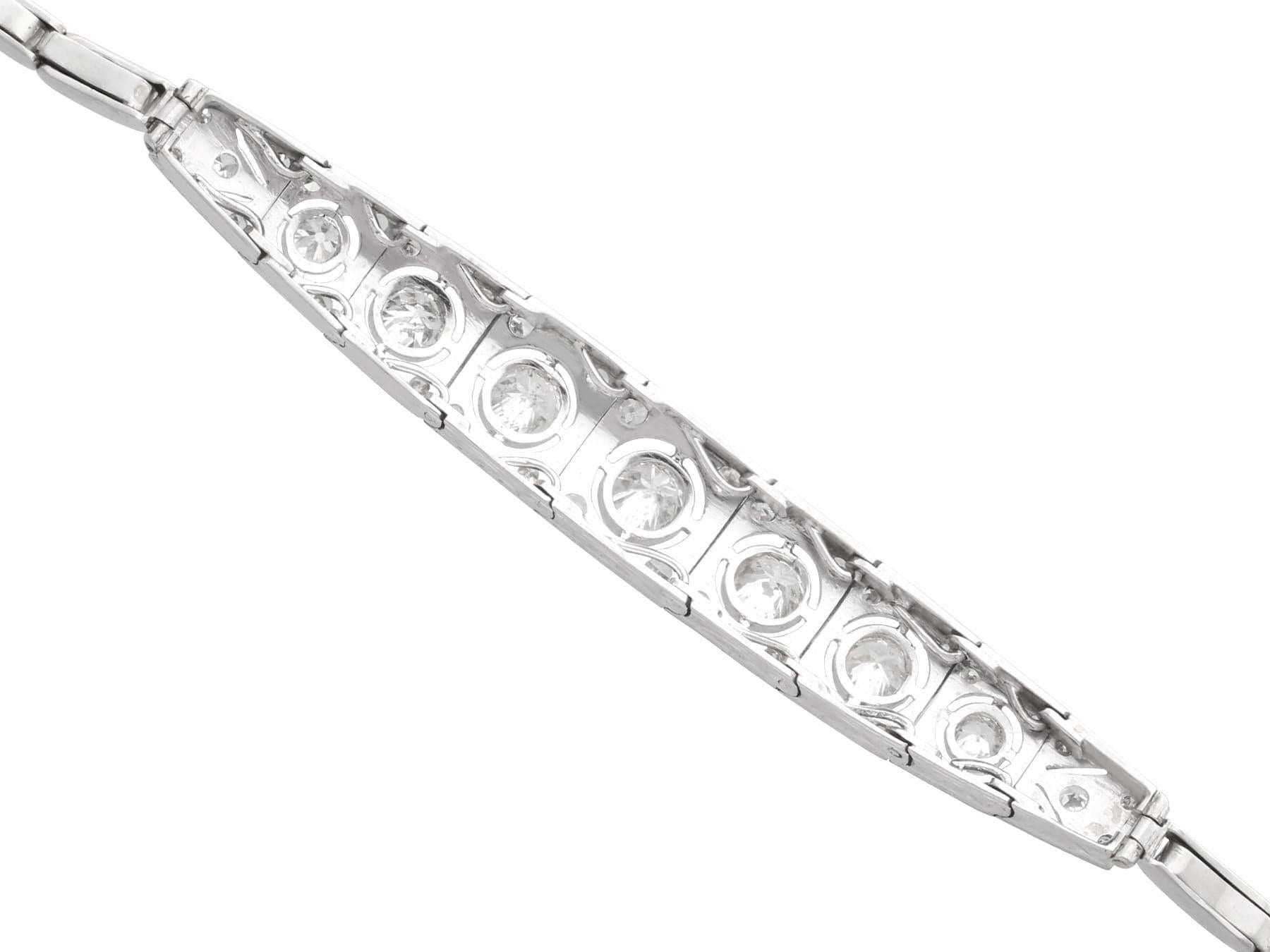 Antique 4.51 Carat Diamond, 18k White Gold and Platinum Bracelet Circa 1930 For Sale 2
