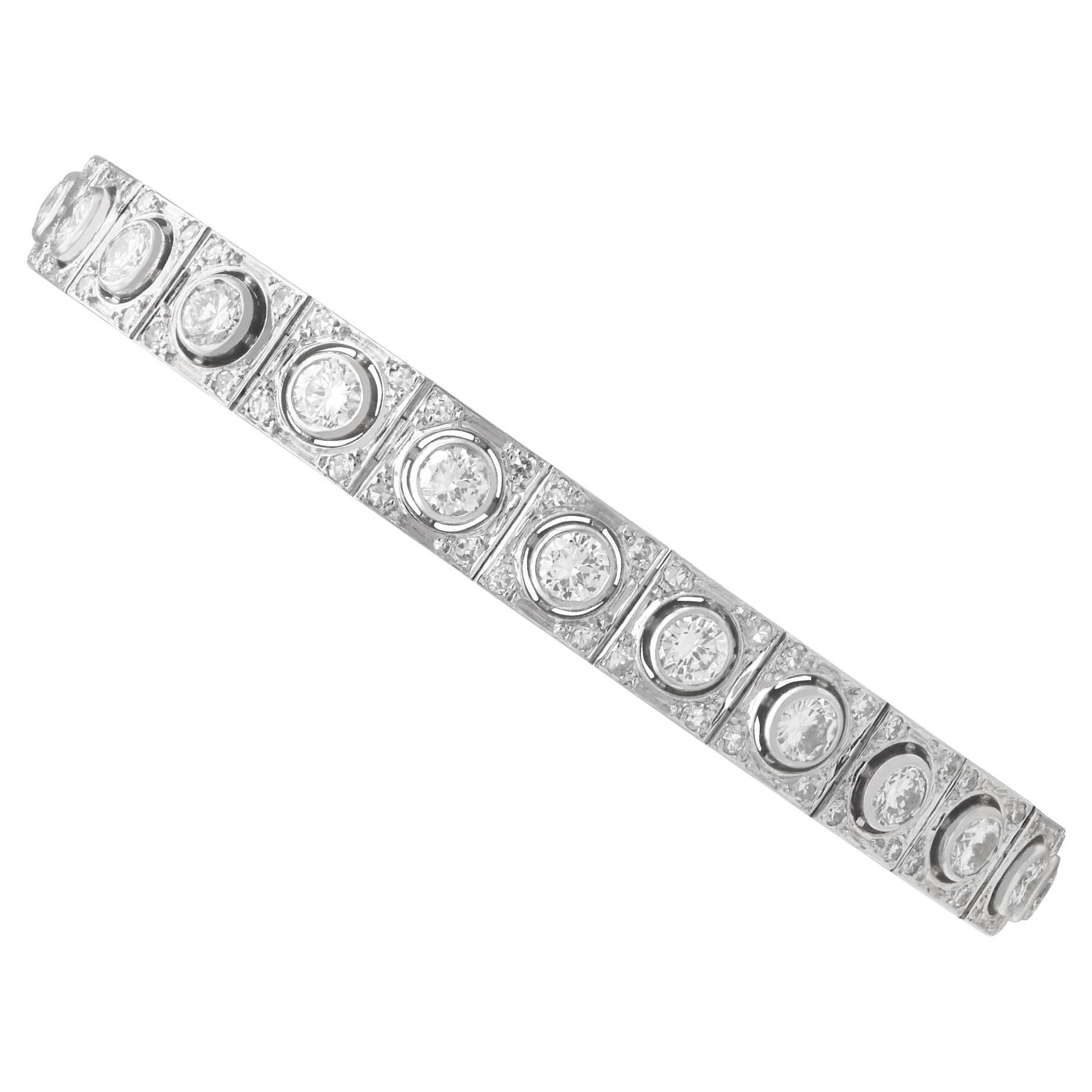 Antique 4.67 Carat Diamond and 18k White Gold Bracelet Circa 1925 For Sale