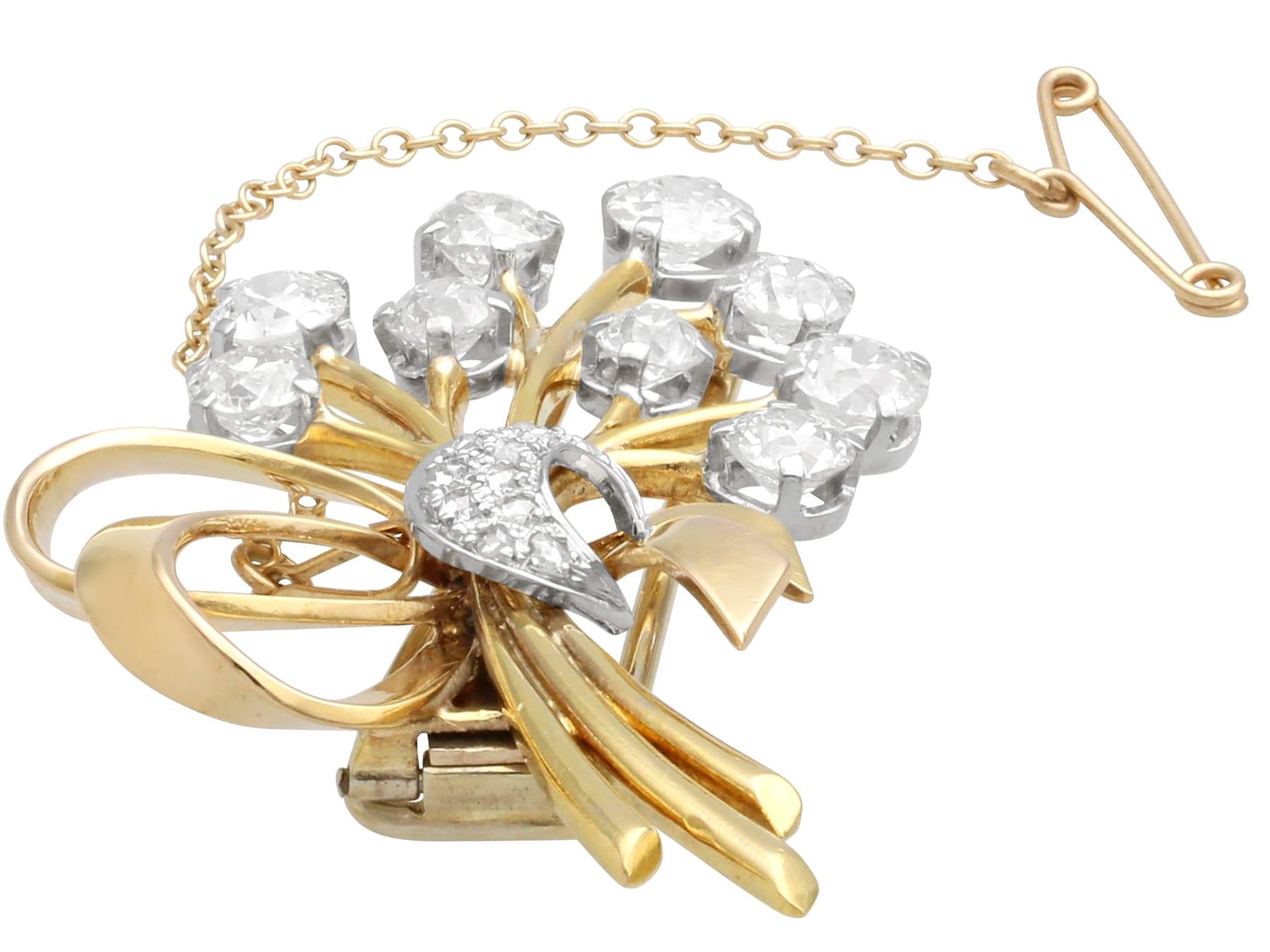 Antique 4.72 Carat Diamond and 18k Yellow Gold Spray Brooch Circa 1935 In Excellent Condition For Sale In Jesmond, Newcastle Upon Tyne