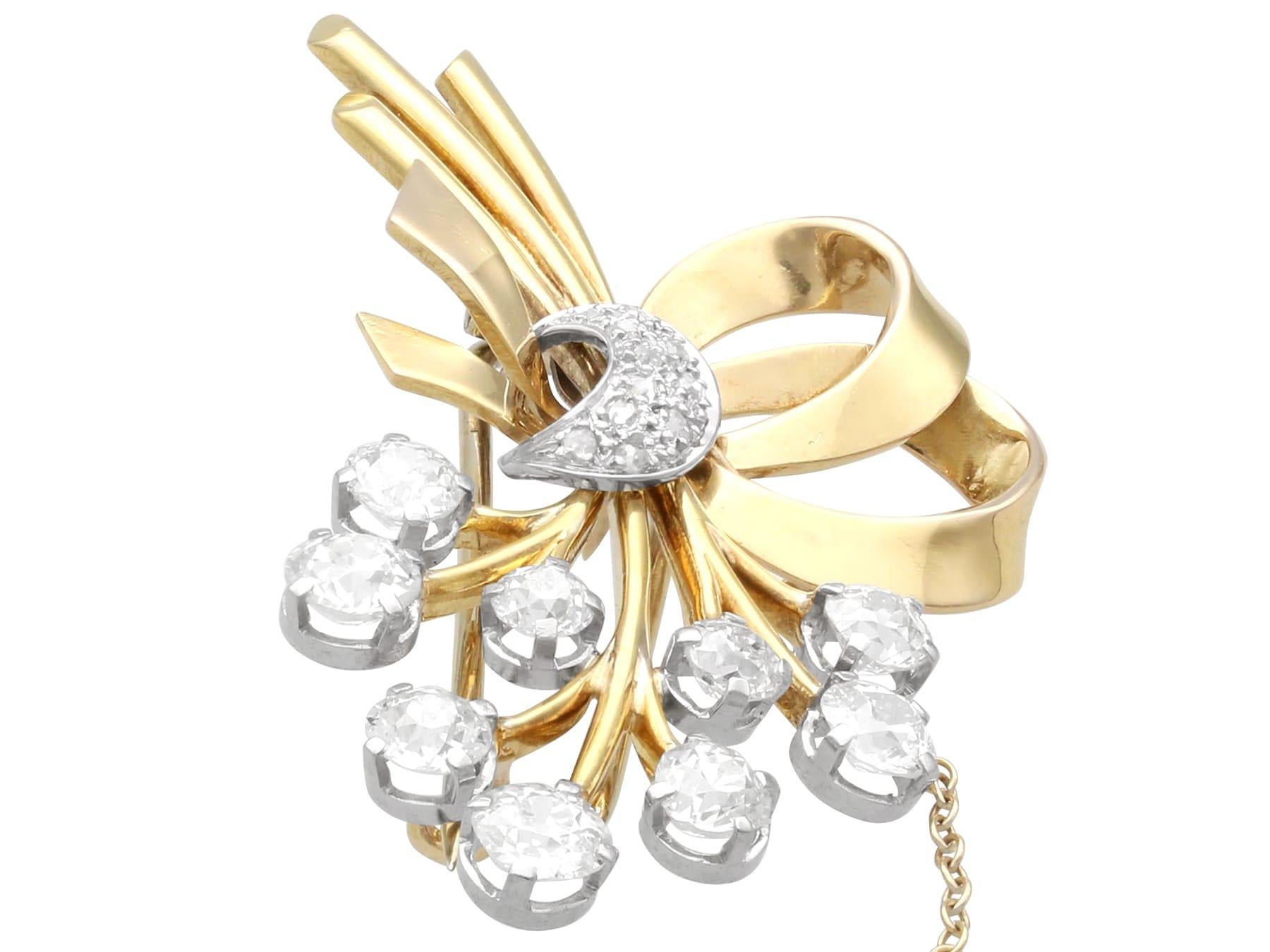 Women's or Men's Antique 4.72 Carat Diamond and 18k Yellow Gold Spray Brooch Circa 1935 For Sale