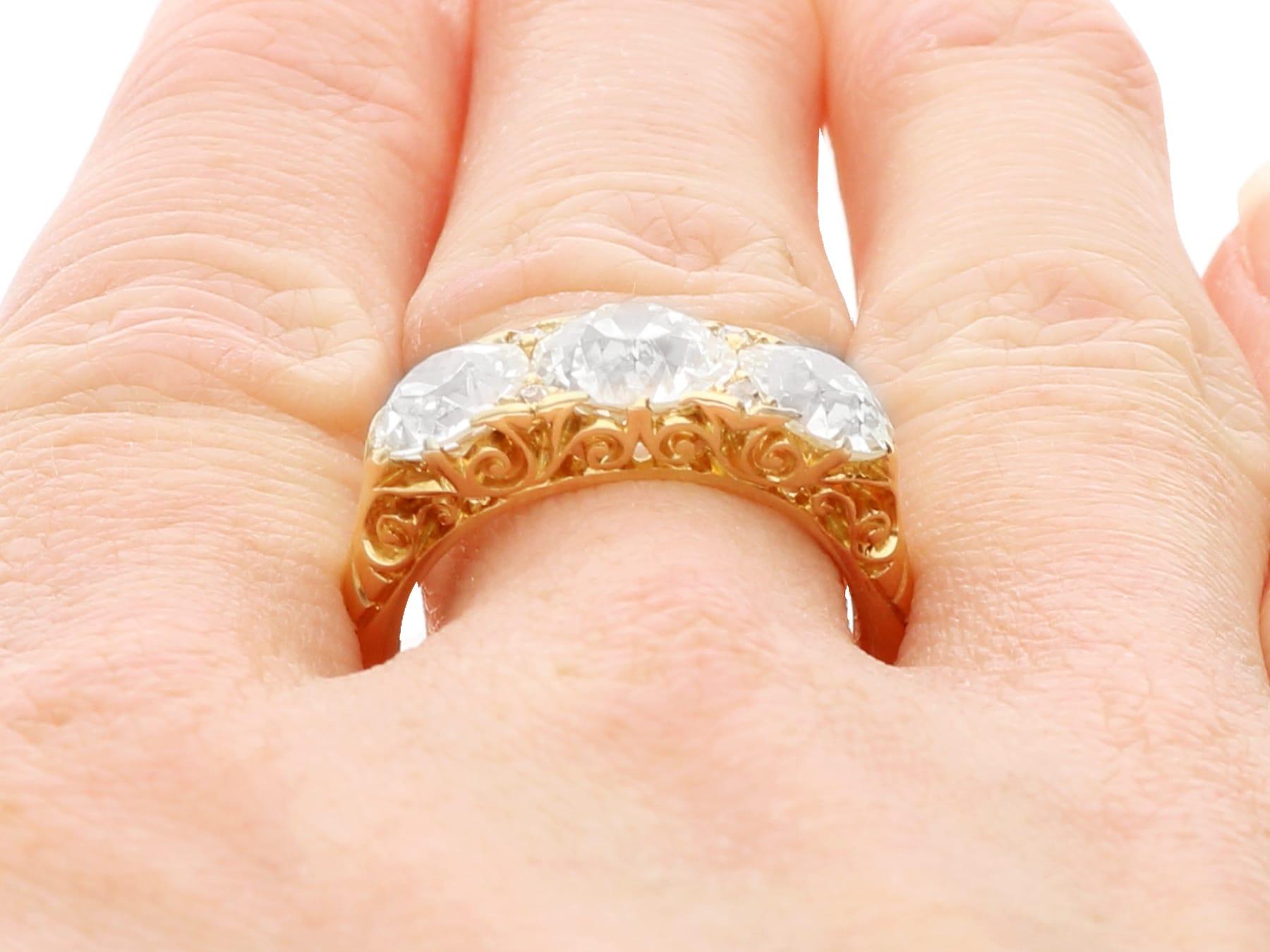 Antique 4.76 Carat Diamond and 18k Yellow Gold Trilogy Ring Circa 1900 For Sale 6