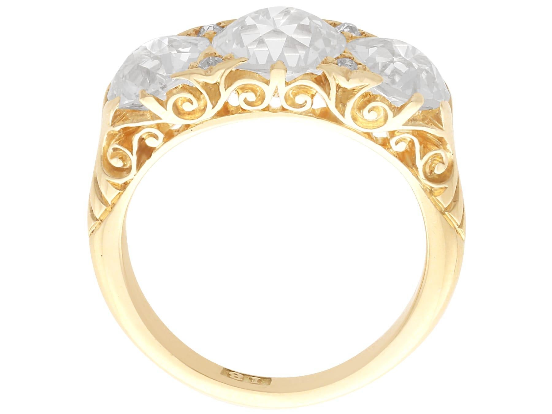 Antique 4.76 Carat Diamond and 18k Yellow Gold Trilogy Ring Circa 1900 For Sale 3
