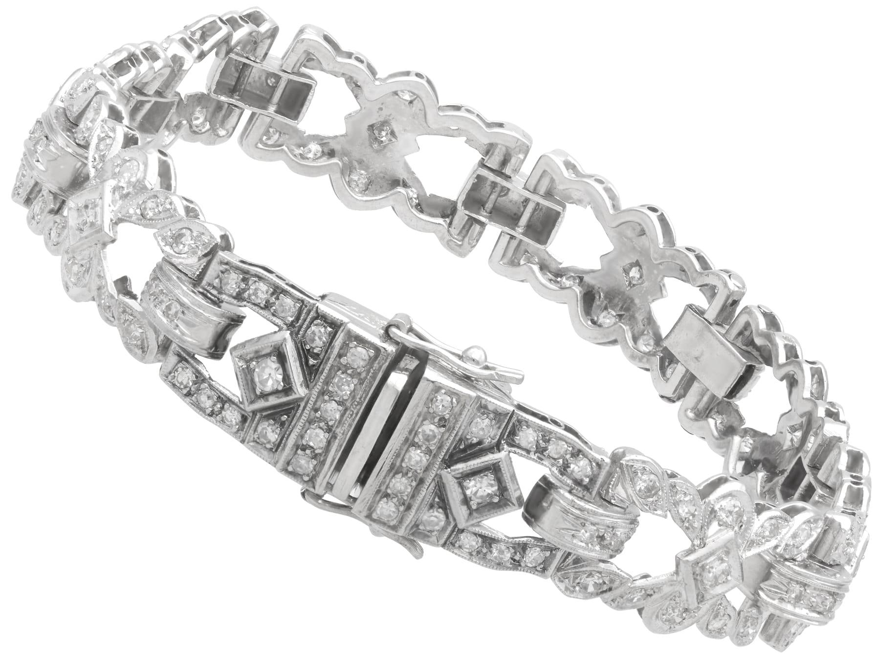 Bracelet ancien en platine et diamant de 4,83 carats Circa 1925 en vente 6