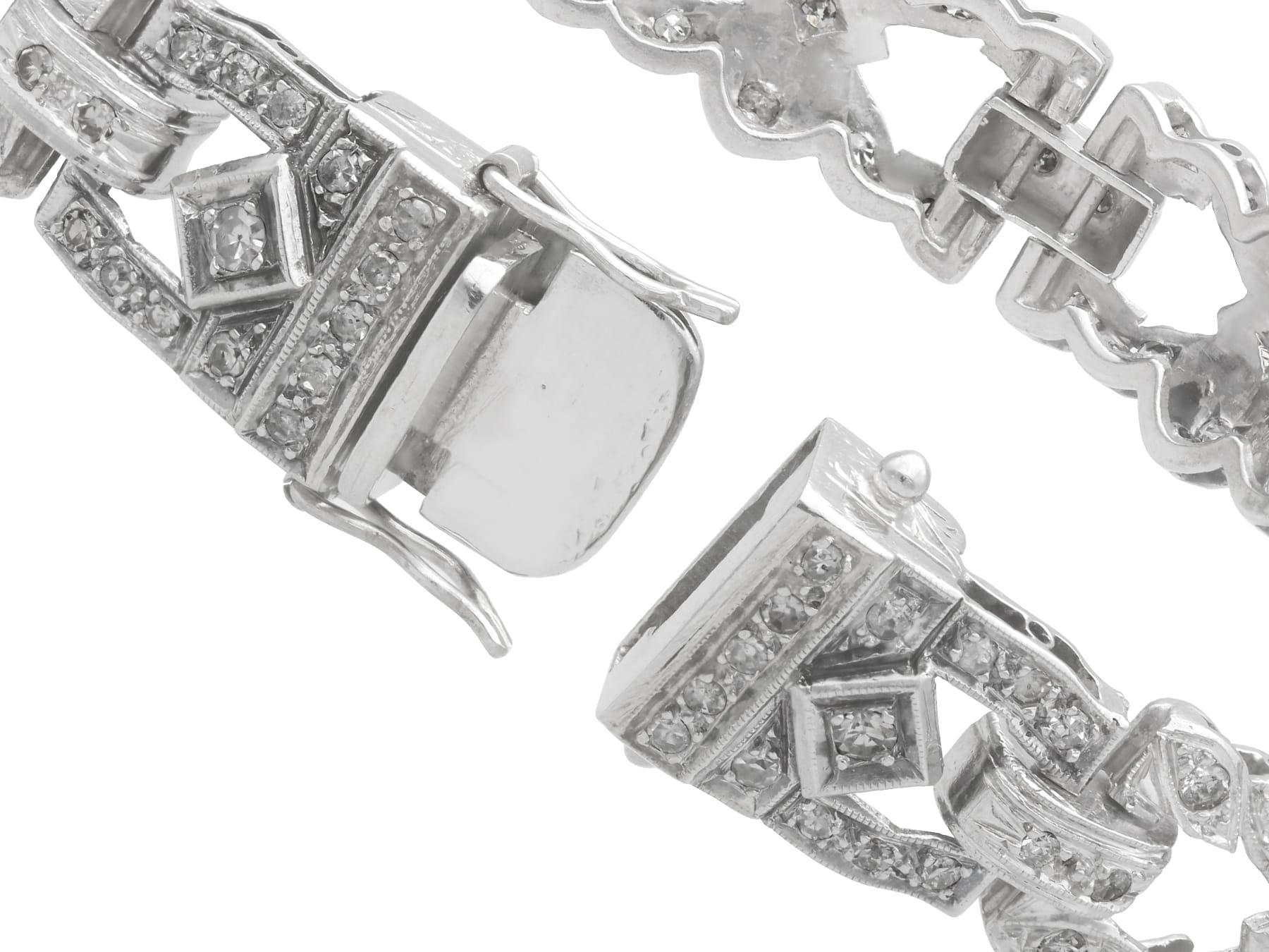 Bracelet ancien en platine et diamant de 4,83 carats Circa 1925 en vente 7