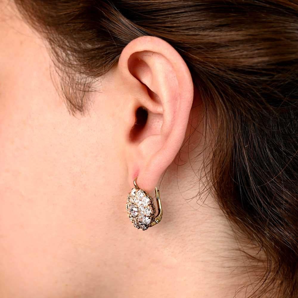 Antike 4,85 Karat Diamant-Cluster-Ohrringe mit altem Minenschliff, H-I Farbe, 18 Karat Gelbgold (Alteuropäischer Brillantschliff) im Angebot