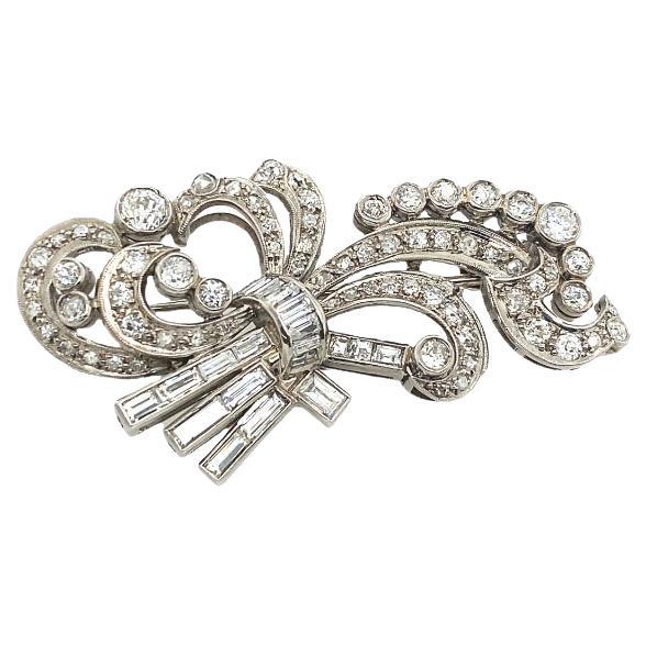 Antique 4ct Diamond Flower Brooch Set with Baguettes & Round Victorian Diamonds For Sale