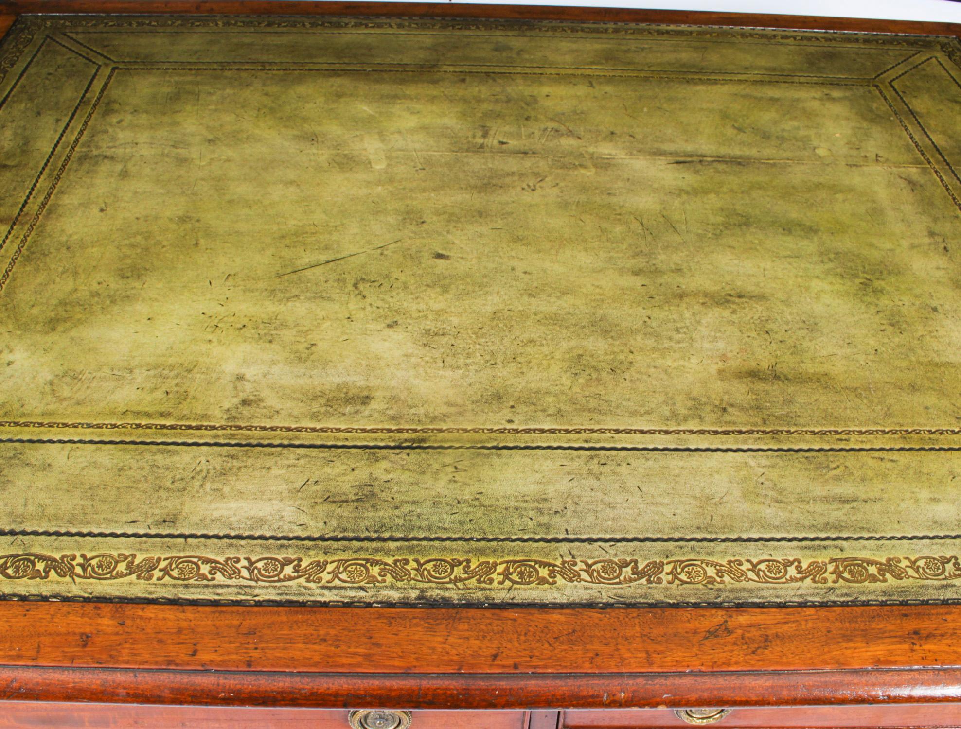 Antique Victorian Four Drawer Partners Writing Table Desk 19th C In Good Condition For Sale In London, GB