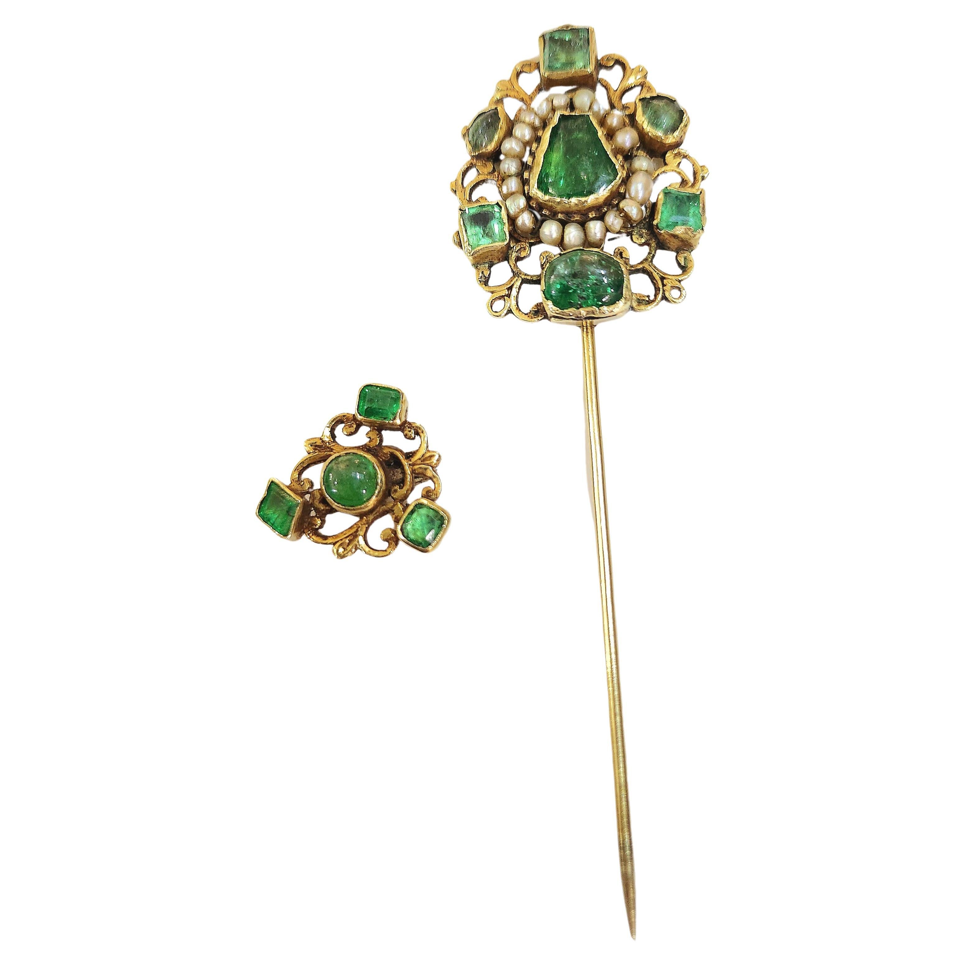 Antique 5 Carat Emerald Gold Brooch Pin For Sale 1