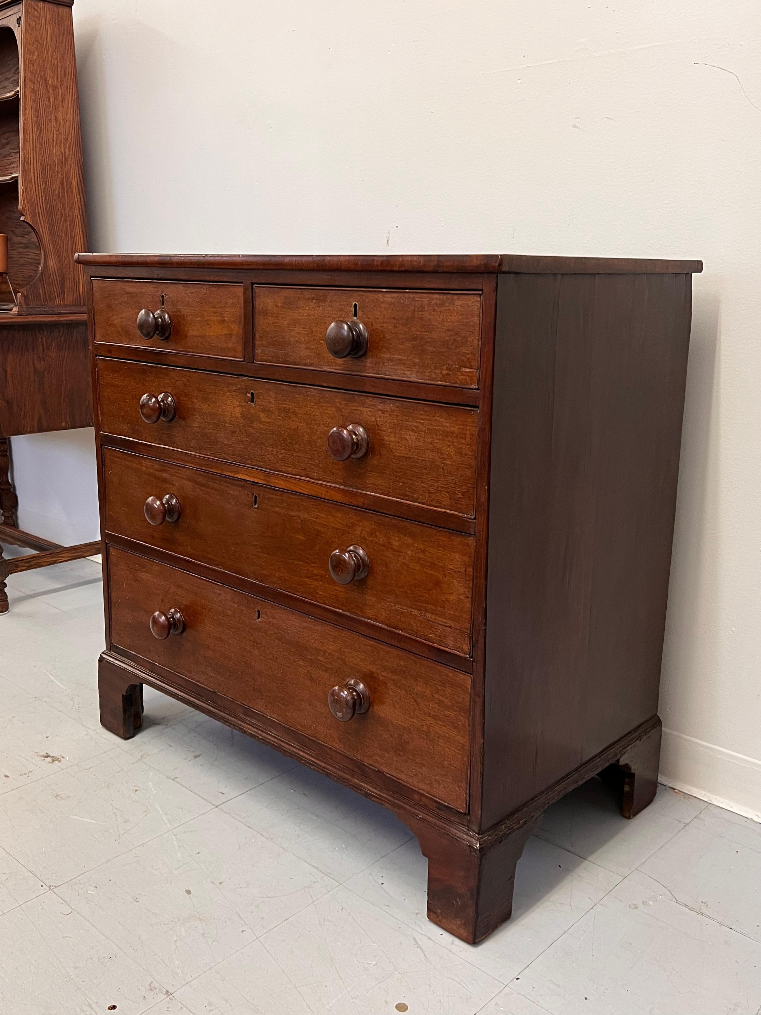 Mid-Century Modern Antique 5-Drawer Georgian Chest Dresser Mahogany solid Wood Handles. UK Import.