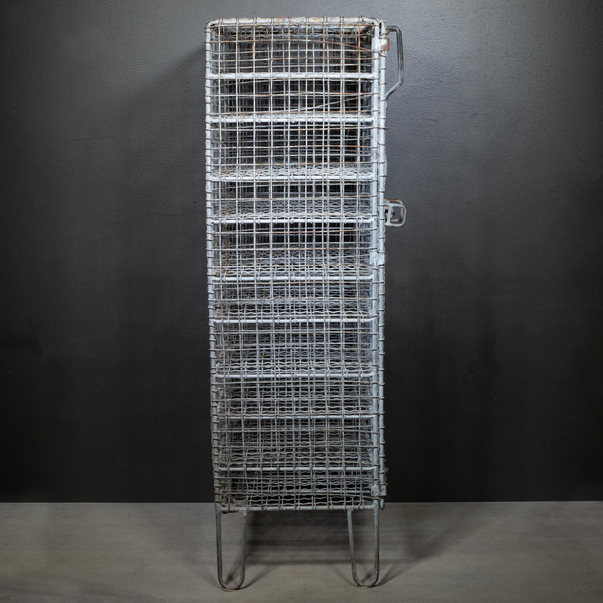 Antique French Weinkäfig c.1930-1940 im Zustand „Gut“ im Angebot in San Francisco, CA