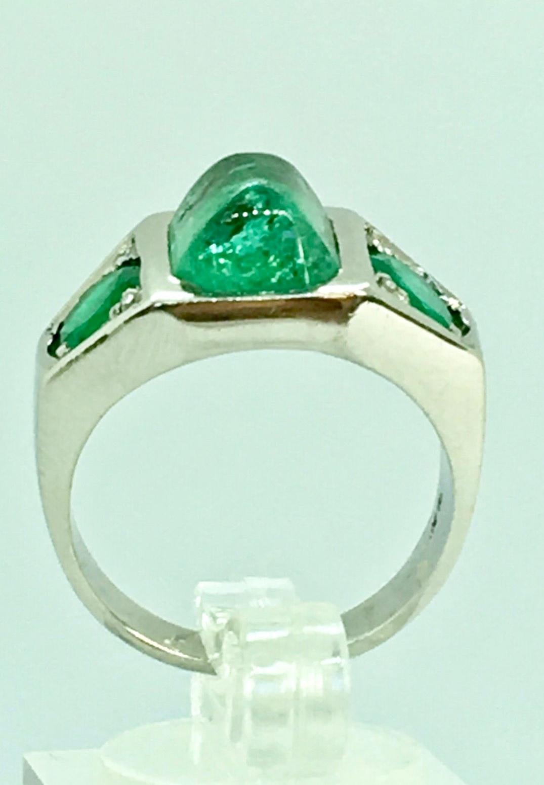 Antique 5.00 Carat Natural Emerald Solid Platinum Ring For Sale 1