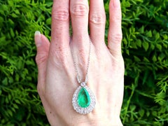 Antique 5.02 Carat Emerald 4.35 Carat Diamond 15k Yellow Gold Pendant Circa 1915