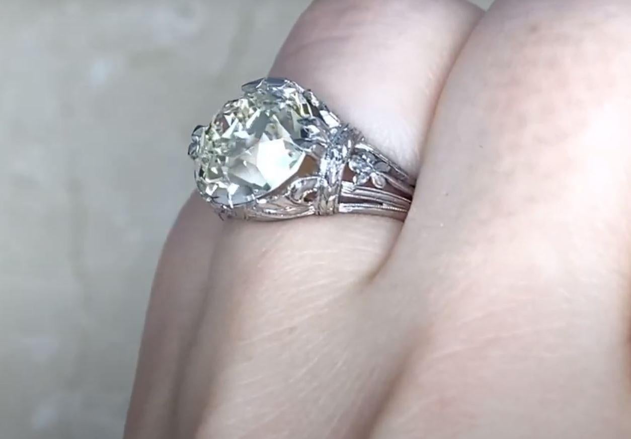 Women's Antique 5.03 Carat Old Euro-cut Diamond Engagement Ring, VS1 Clarity, Platinum For Sale