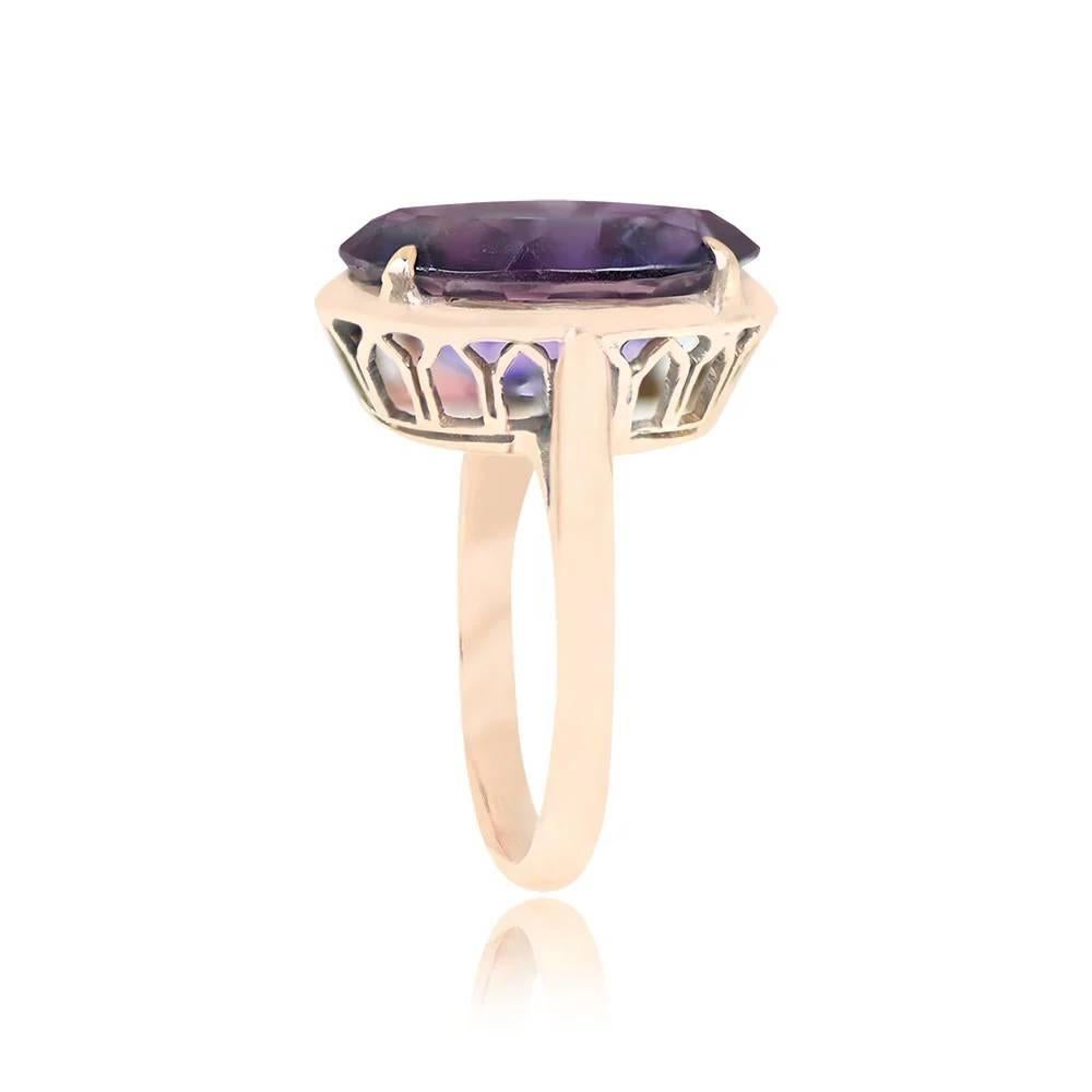 Victorian Antique 5.03ct Oval Cut Amethyst Cocktail Ring, 14k Yellow Gold, Circa 1880 