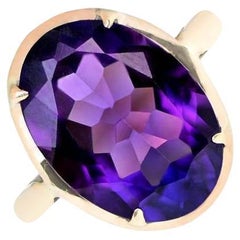 Antique 5.03ct Oval Cut Amethyst Cocktail Ring, 14k Yellow Gold, Circa 1880 