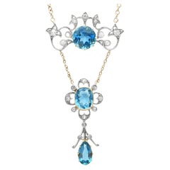Pendentif ancien en or jaune 12 carats avec aigue-marine de 5,05 carats et diamants de 0,30 carat