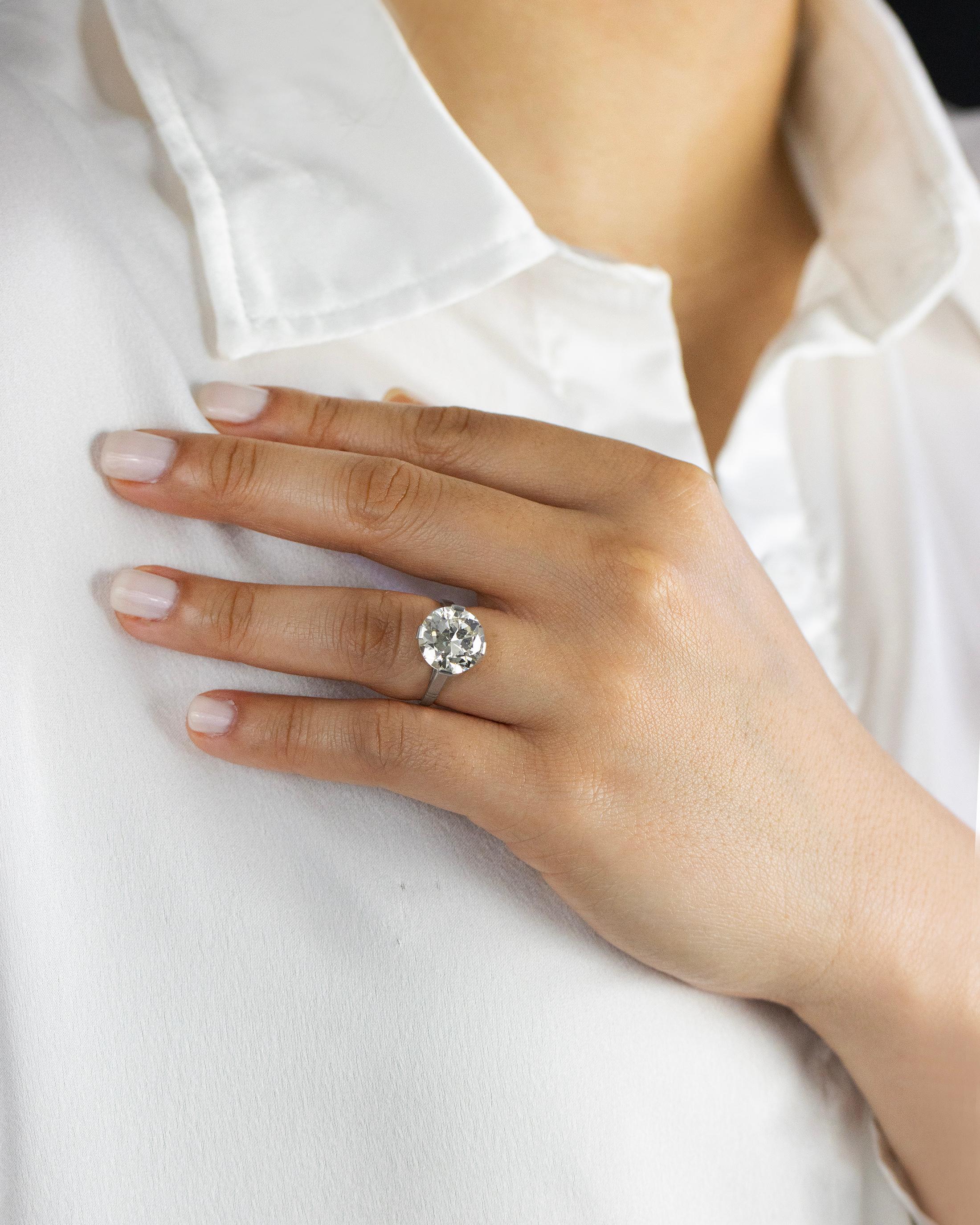 Bague de fiançailles solitaire ancienne en diamant taille vieille Europe de 5,19 carats Bon état - En vente à New York, NY