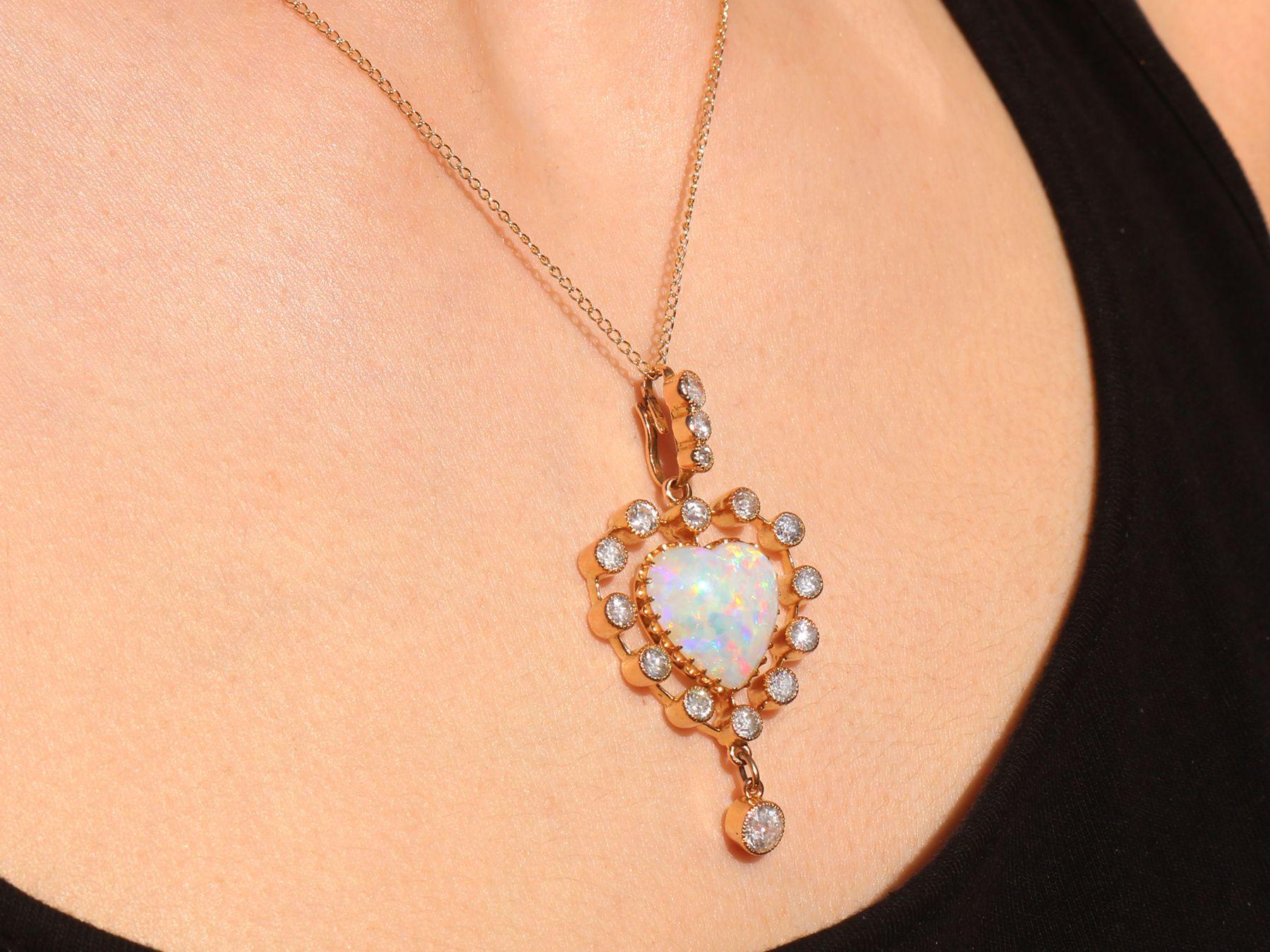 Antique 5.48 Carat Opal and 2.91 Carat Diamond 15k Yellow Gold Heart Pendant For Sale 2