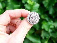 Broche antiguo de oro blanco con diamantes de 5,50 quilates