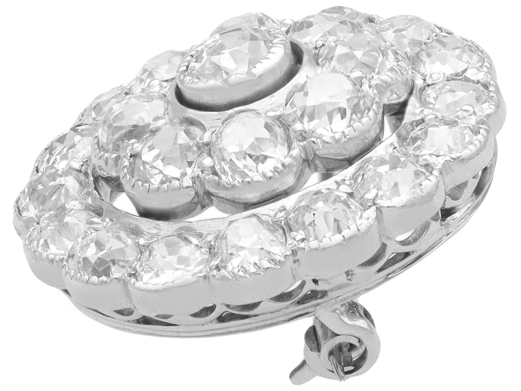 Victorien Broche ancienne en or blanc avec diamants de 5,50 carats en vente