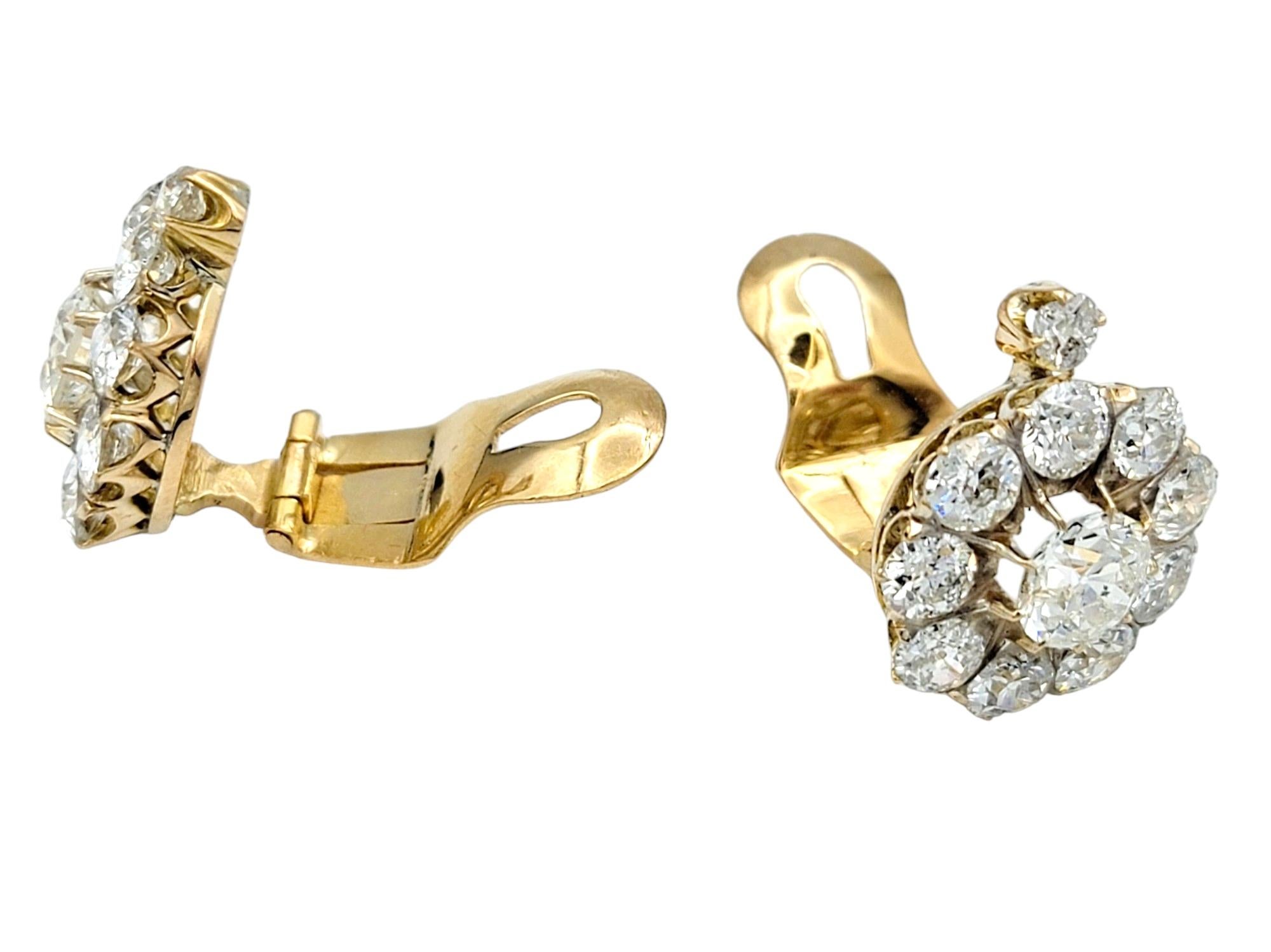 Contemporaneo Orecchini a clip in oro giallo con diamante vecchio europeo da 5,77 carati totali in vendita