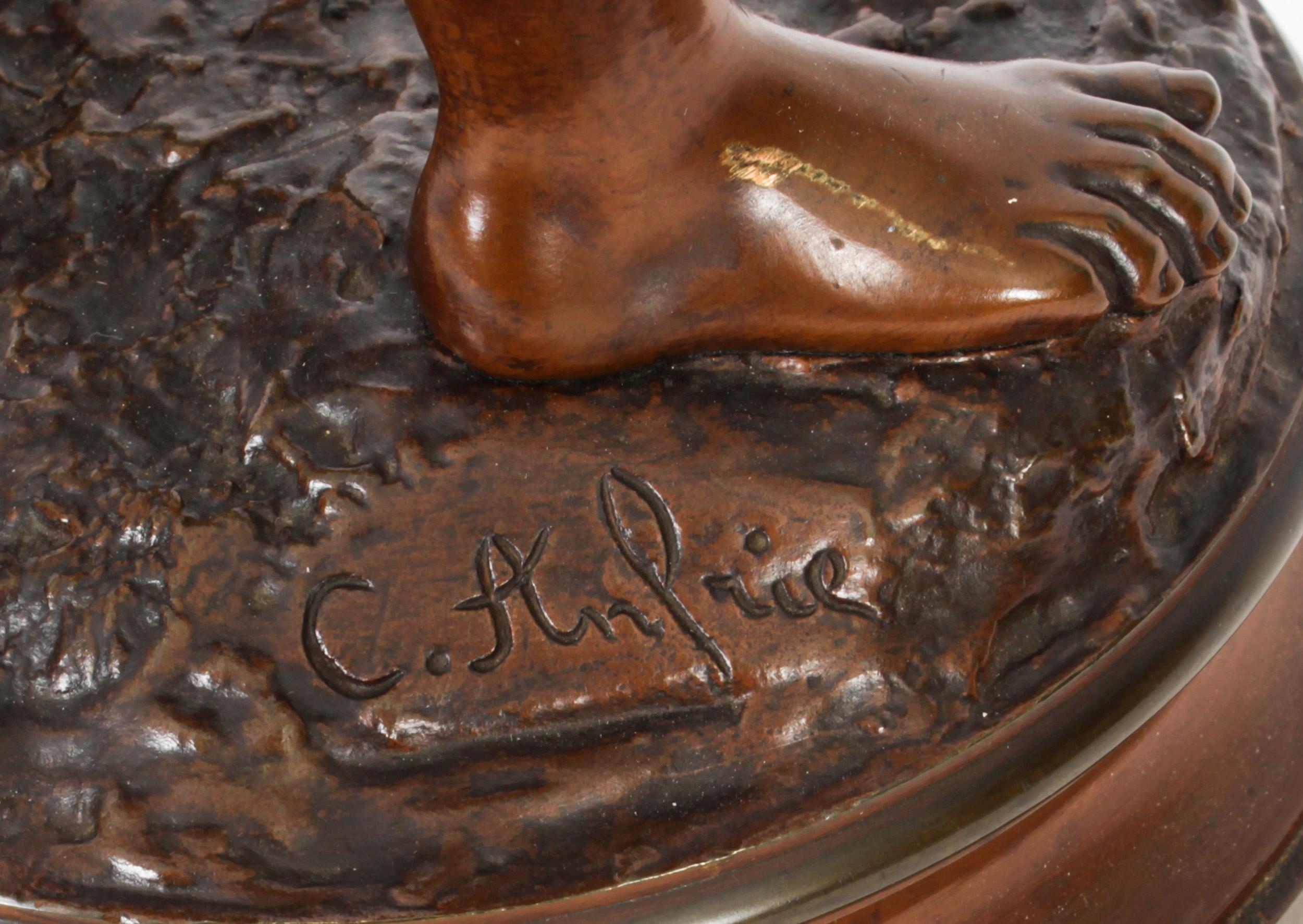 Urchin de rue ancien en bronze de Jose Cardona - Début du 20ème siècle en vente 12
